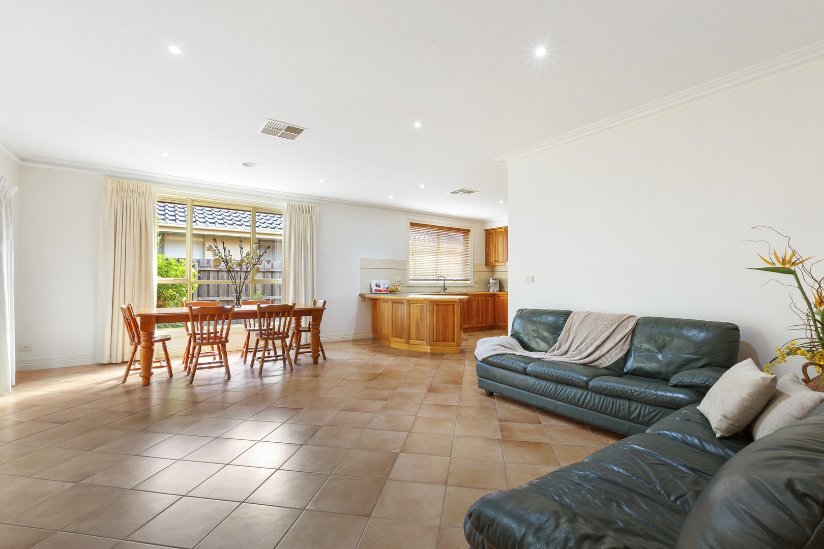 67 Australia DriveTaylors Lakes, VIC 3038, Taylors Lakes - Thumbnail 5
