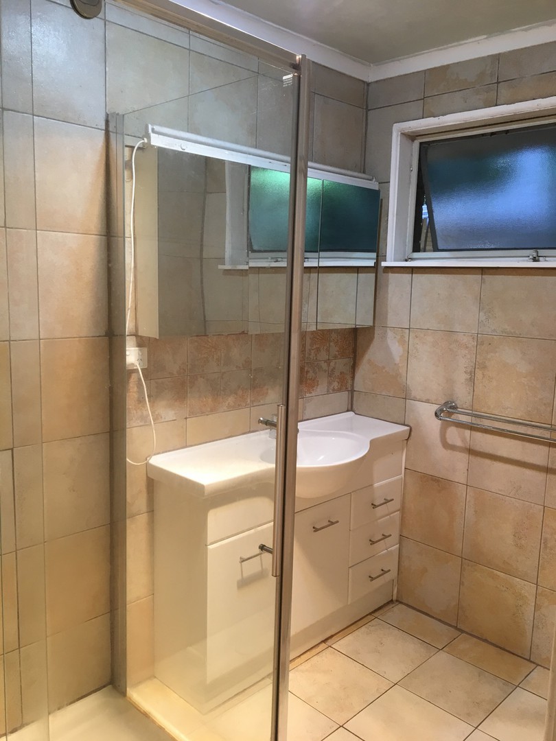33 Roberts StreetGlen Waverley, VIC 3150, Glen Waverley - Thumbnail 6