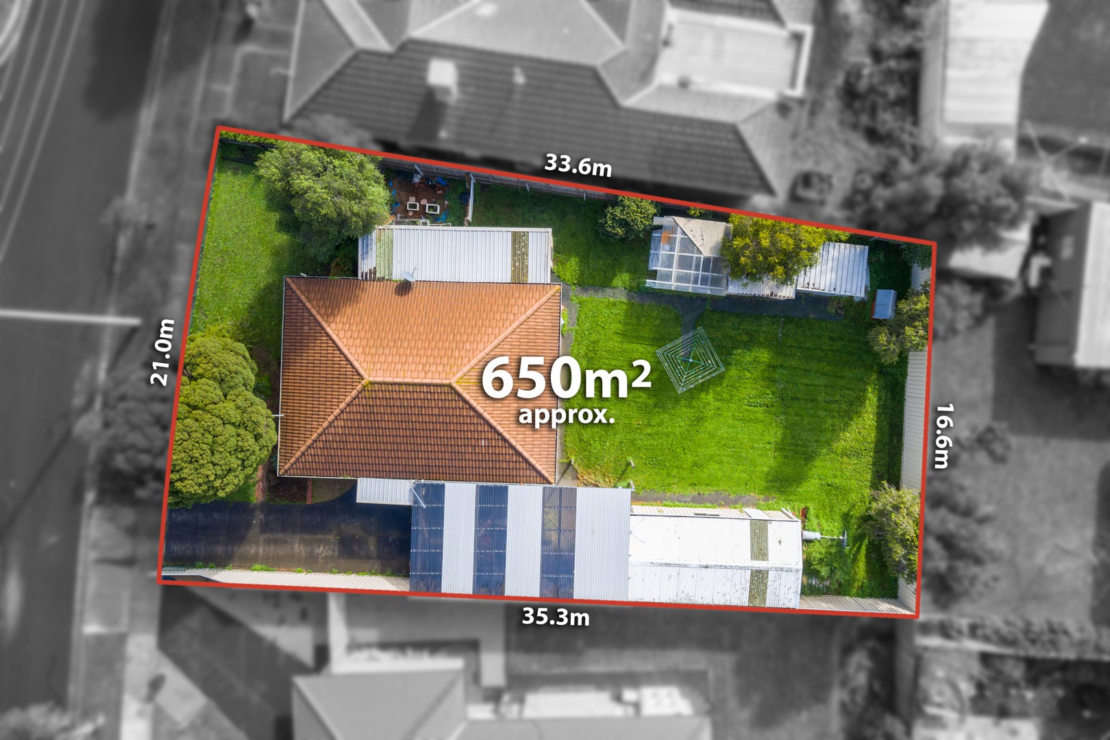 33 Northleigh AvenueCraigieburn, VIC 3064, Craigieburn - Thumbnail 2