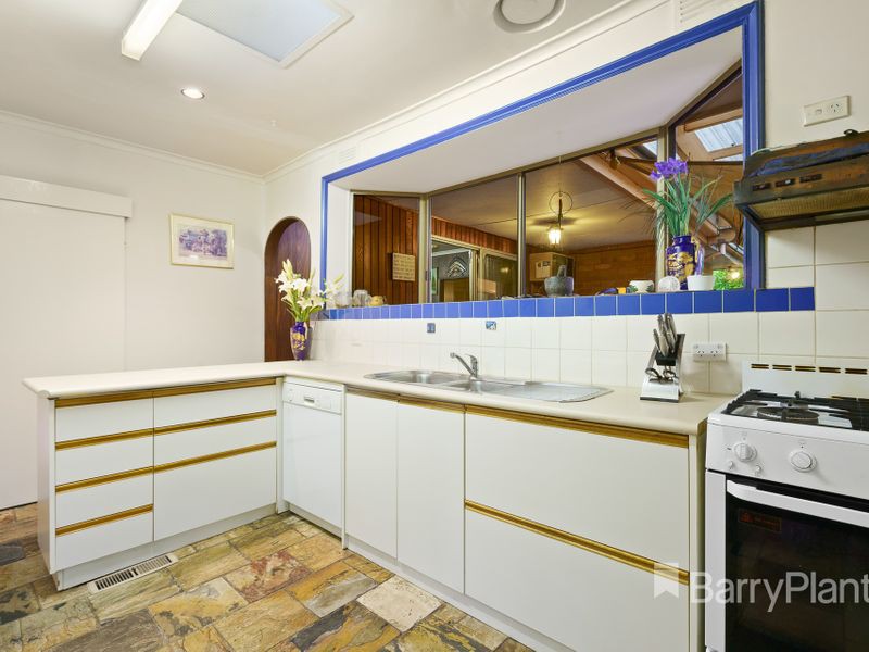 11 Winifred Street, Nunawading, VIC 3131, Nunawading - Thumbnail 5