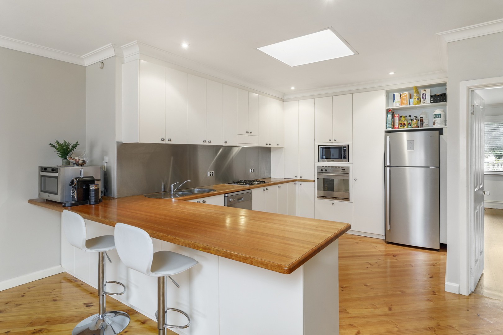 24 Lawborough AvenueParkdale, VIC 3195, Parkdale - Thumbnail 3