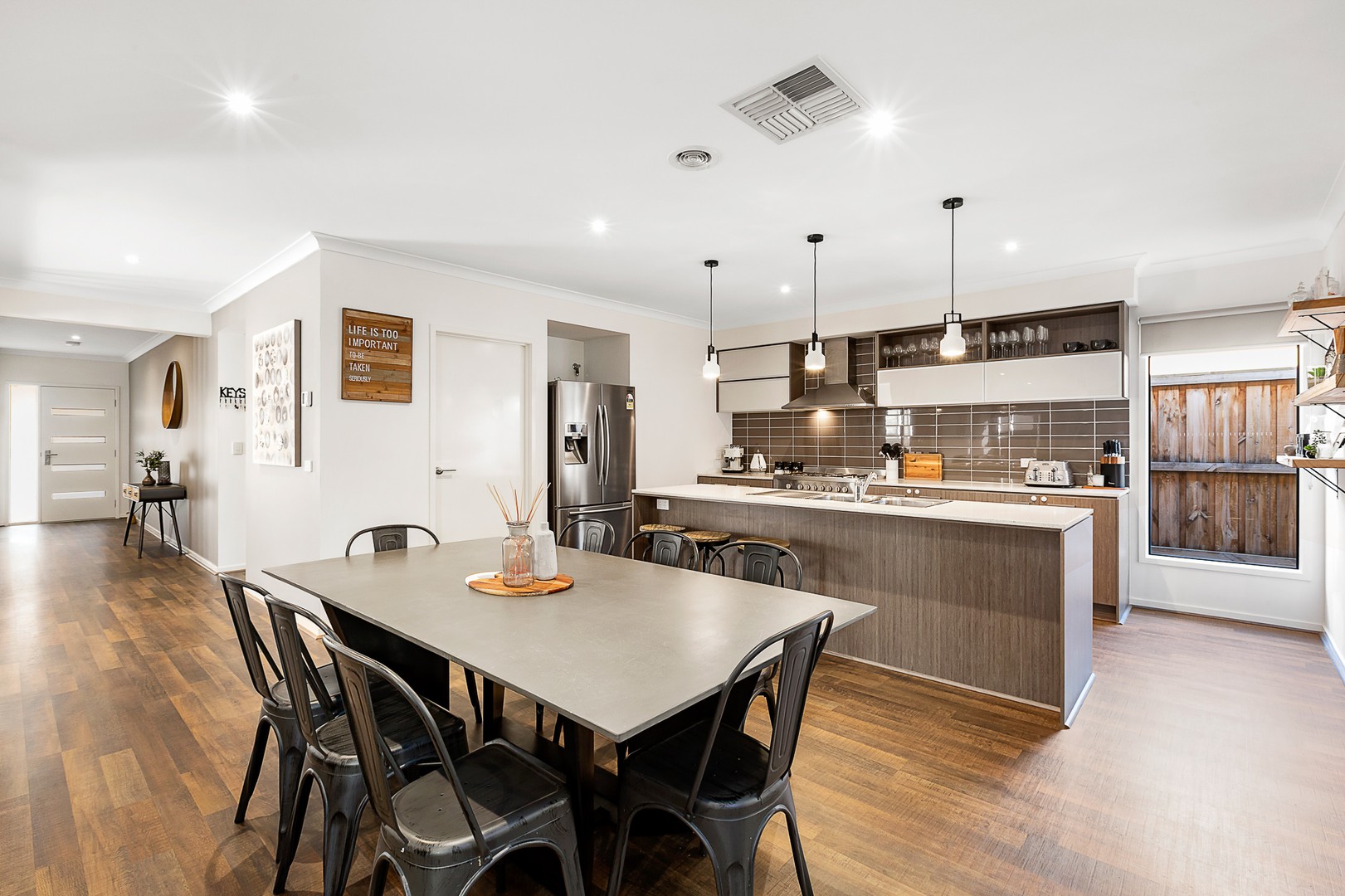 11 Divagate AvenueDoreen, VIC 3754, Doreen - Thumbnail 2