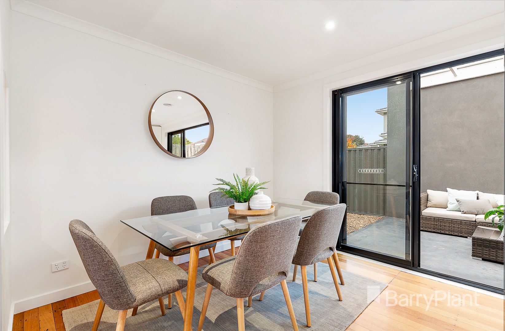 1/2 Warwick Street, Box Hill North, VIC 3129, Box Hill North - Thumbnail 2