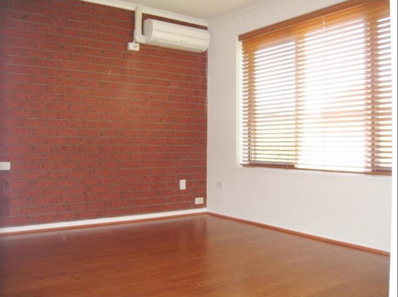 6/13 Baxter Street, Coburg, VIC 3058 - Thumbnail 1 - 18/05/2020