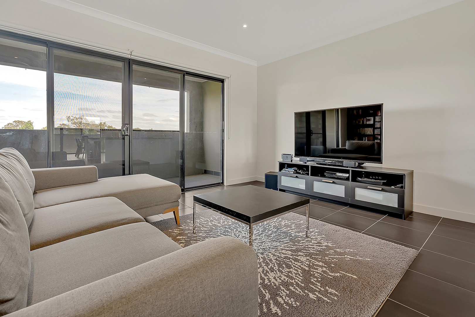 3/1-15 Beddison RoadCraigieburn, VIC 3064, Craigieburn - Thumbnail 2