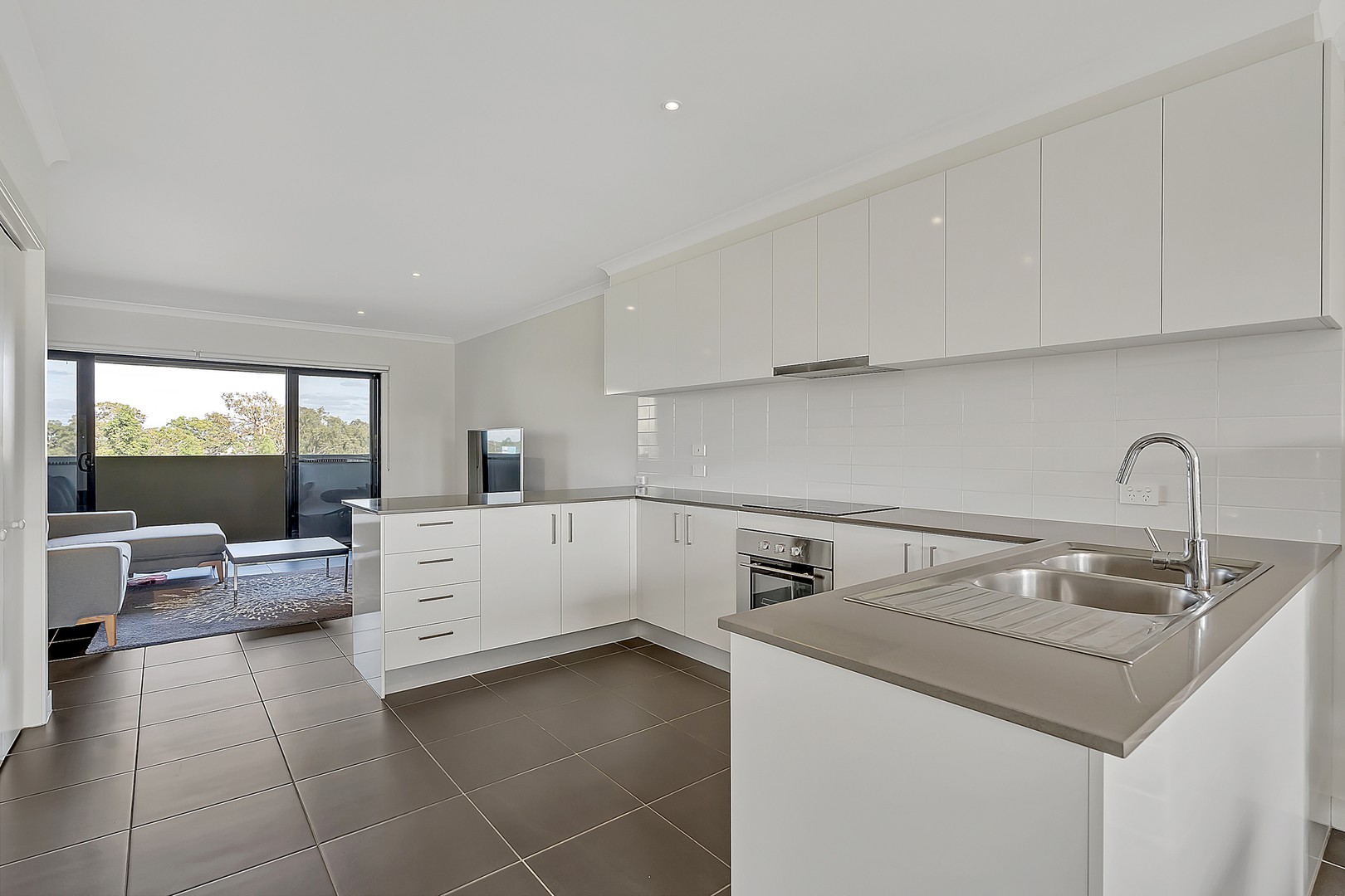 3/1-15 Beddison RoadCraigieburn, VIC 3064, Craigieburn - Thumbnail 3