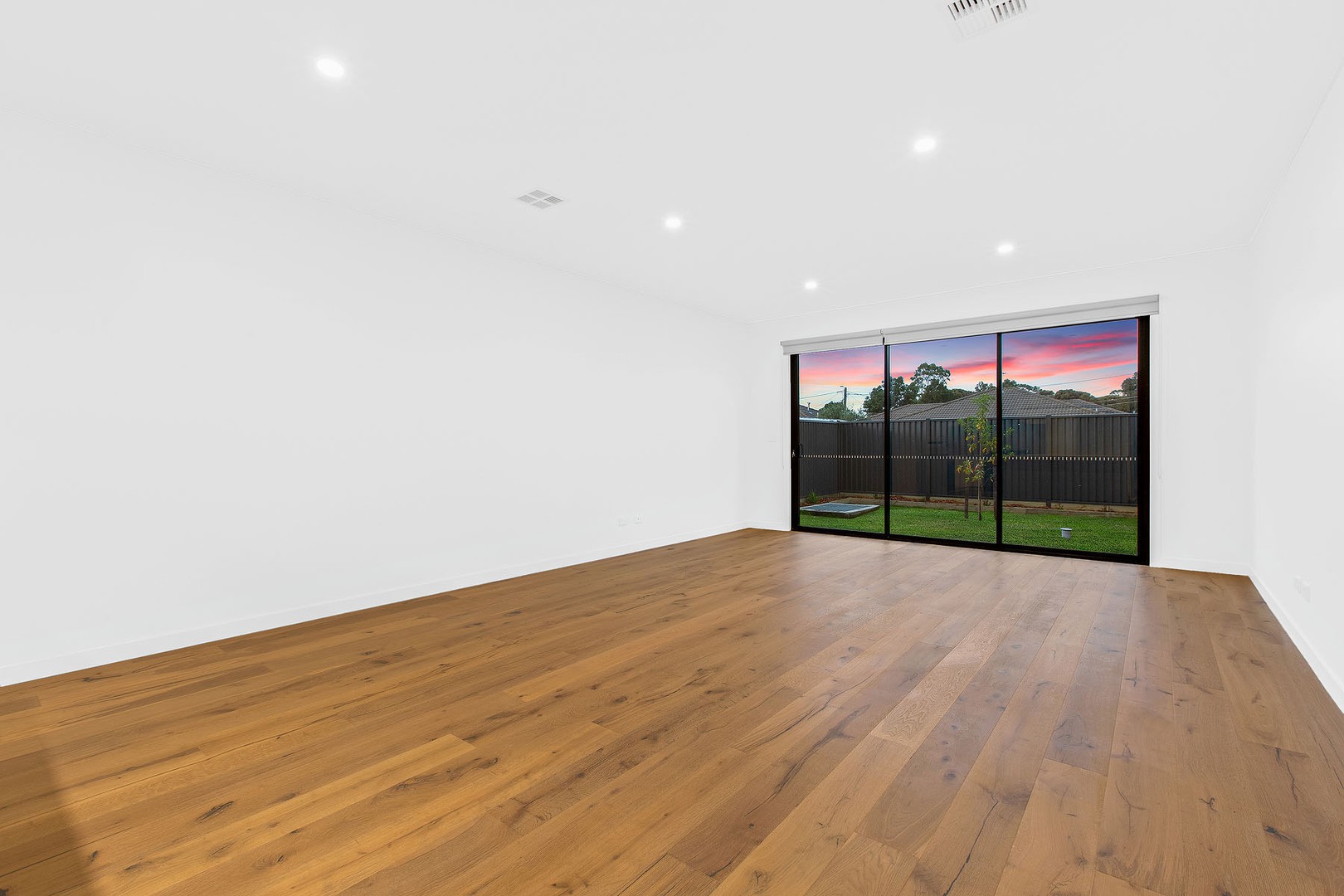 2/80 Lee StreetDeer Park, VIC 3023, Deer Park - Thumbnail 4