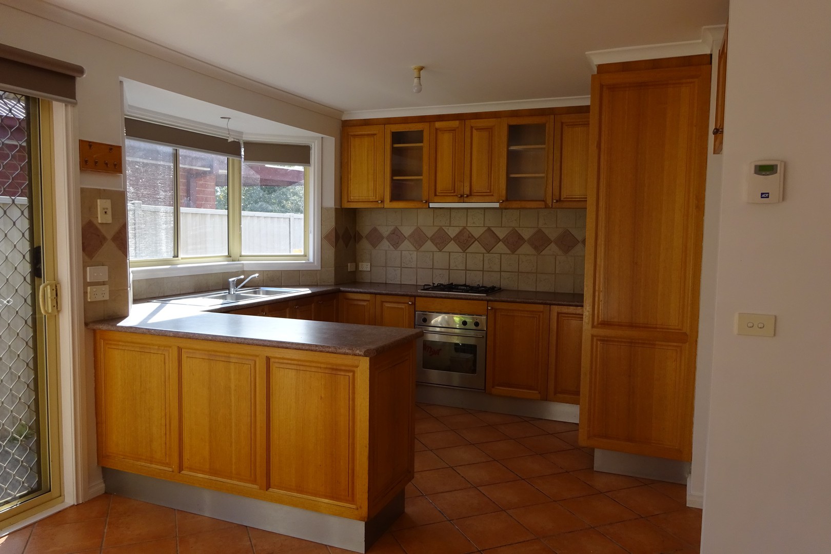 26 Jacaranda Place, Craigieburn, VIC 3064 - Thumbnail 1 - 20/05/2020