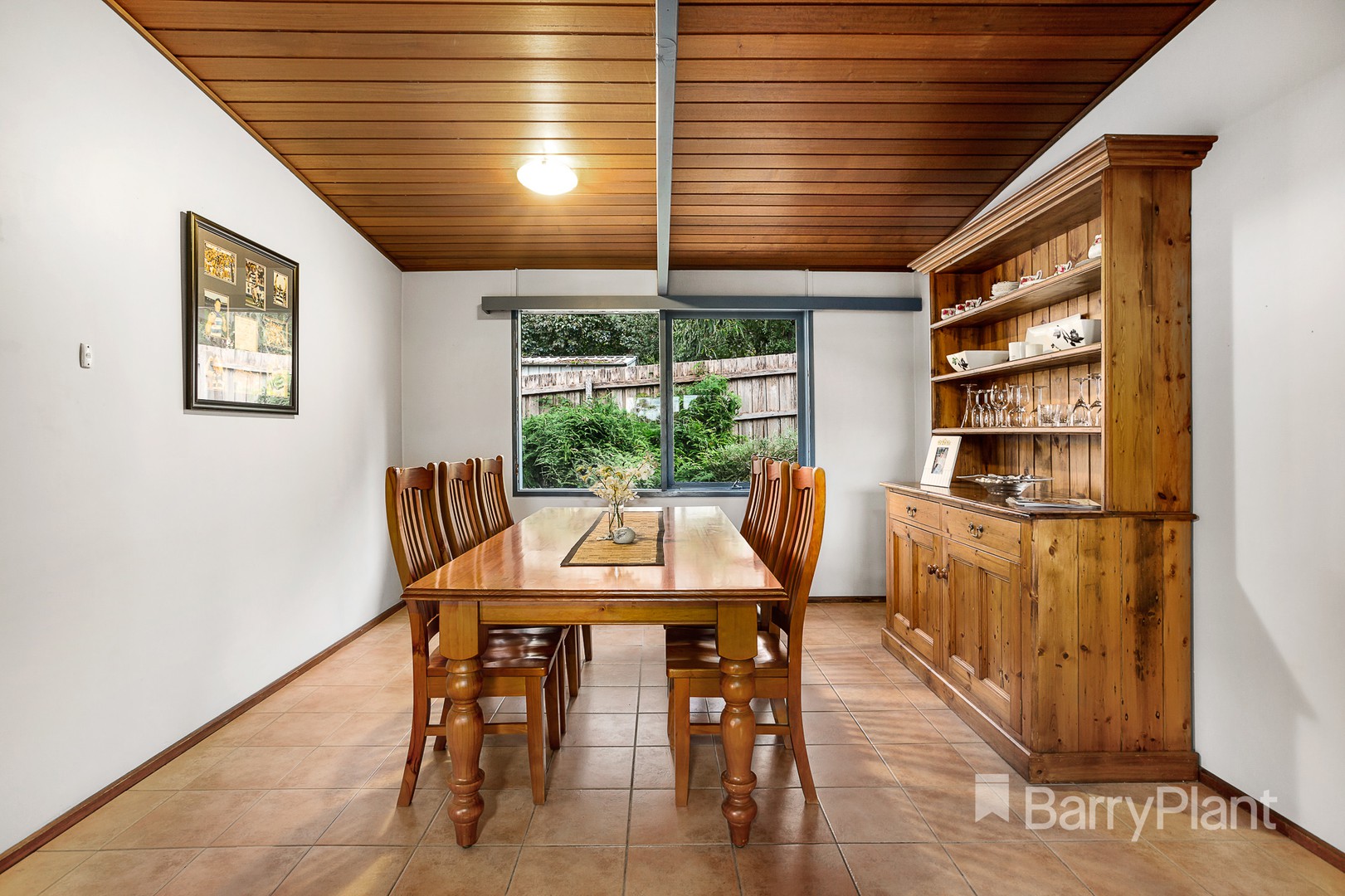 8 Myra Close, Montmorency, VIC 3094, Montmorency - Thumbnail 3