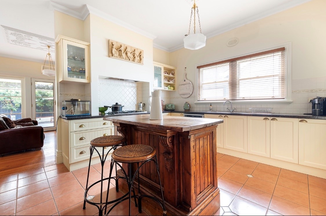 3 Shakespeare AvenuePreston, VIC 3072, Preston - Thumbnail 4