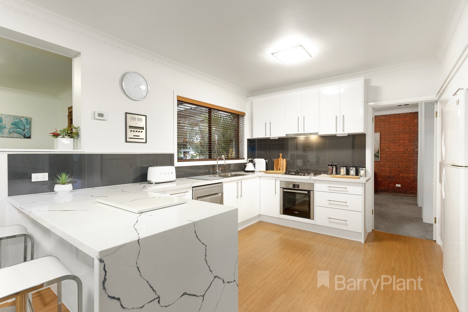 7 Newton CourtWatsonia North, VIC 3087, Watsonia North - Thumbnail 2