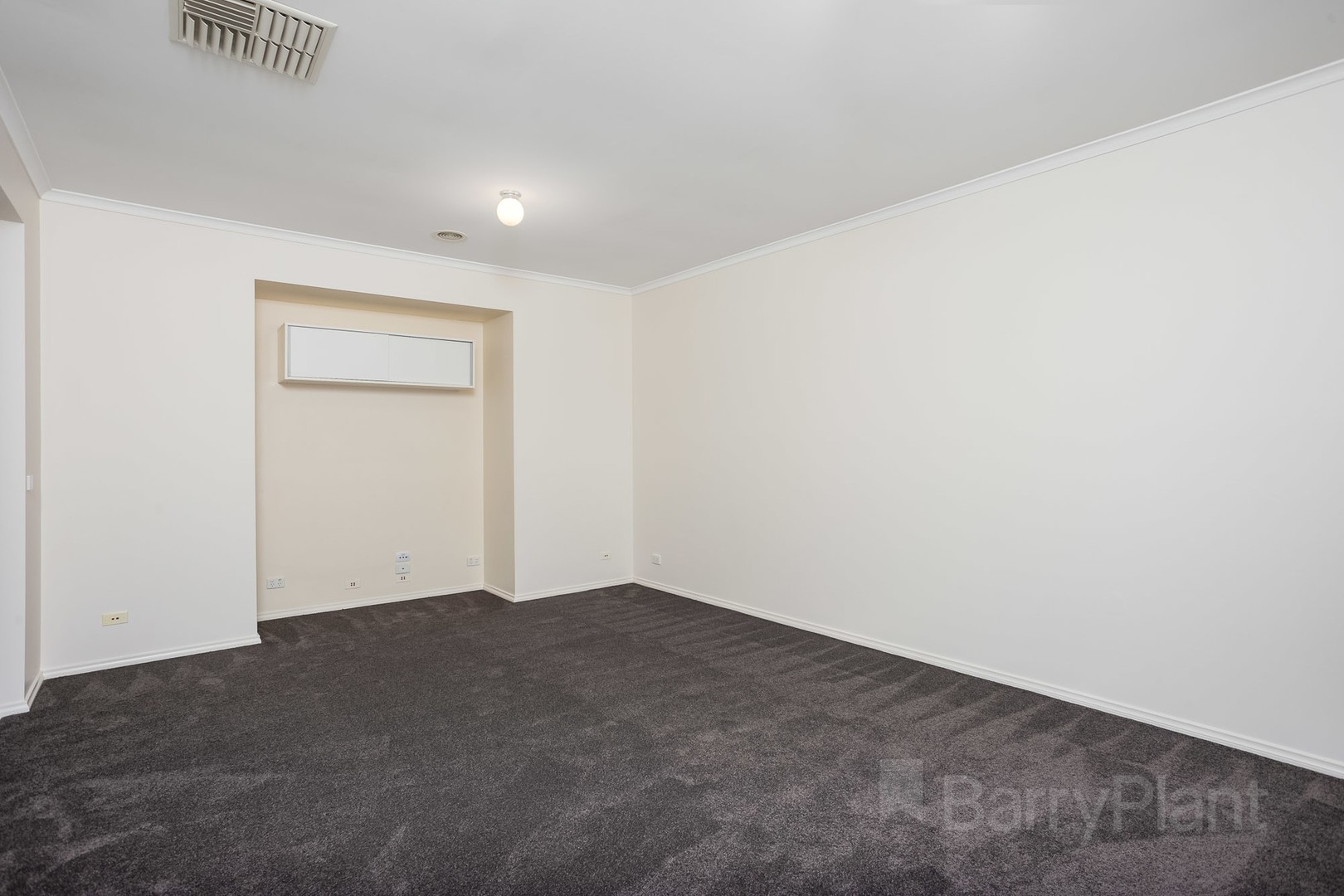 1 Montrose CourtPoint Cook, VIC 3030, Point Cook - Thumbnail 3