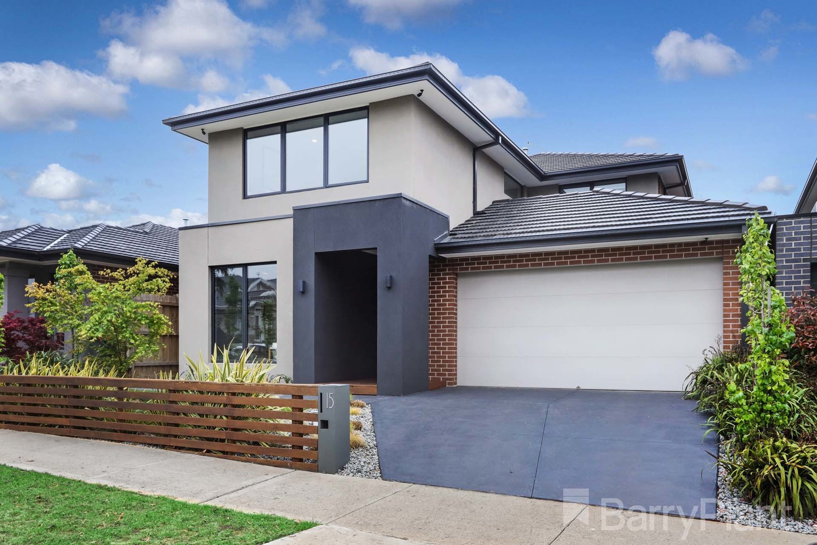 15 Greenhaven DriveGreenvale, VIC 3059