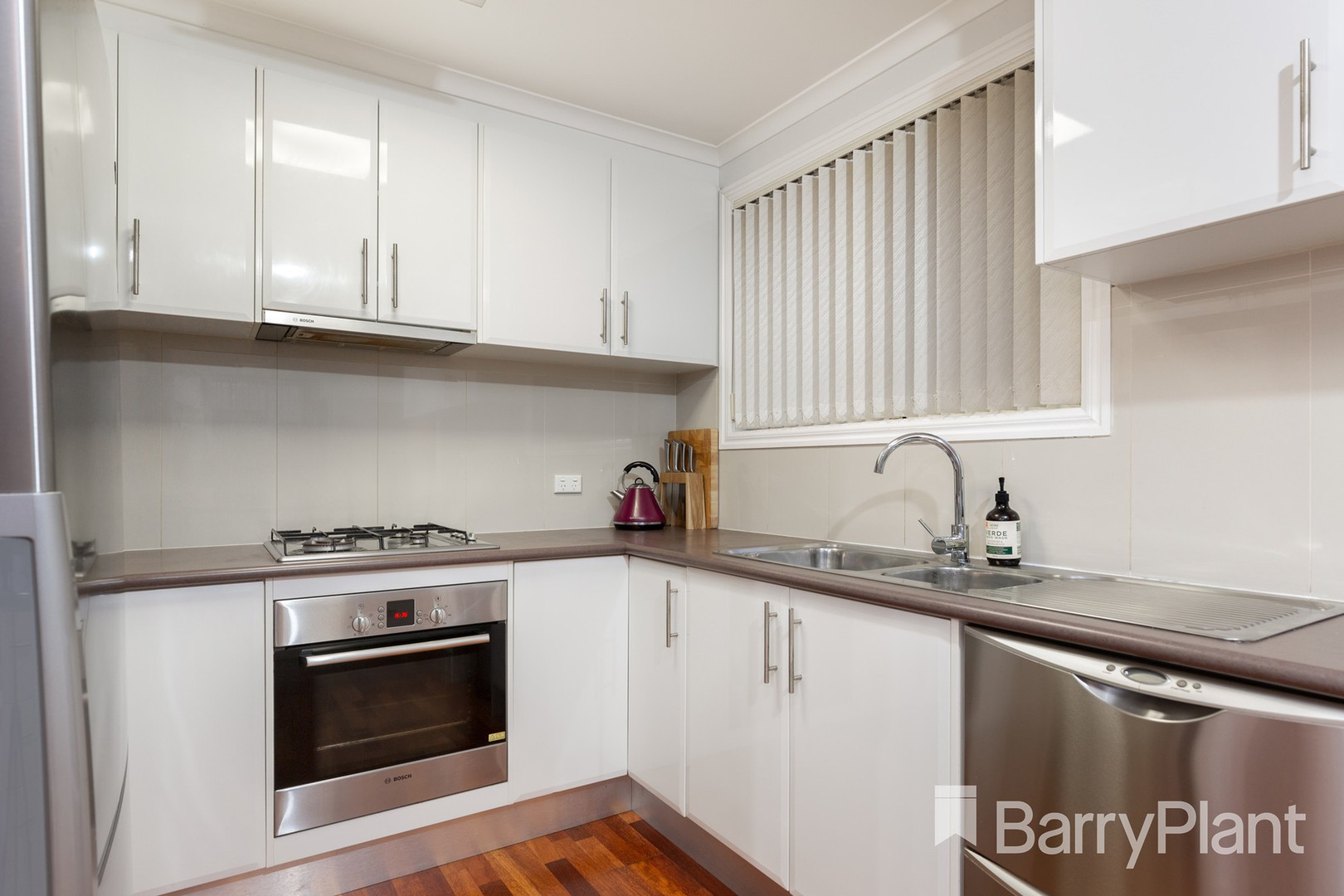 16 Jennifer StreetNoble Park North, VIC 3174, Noble Park North - Thumbnail 6