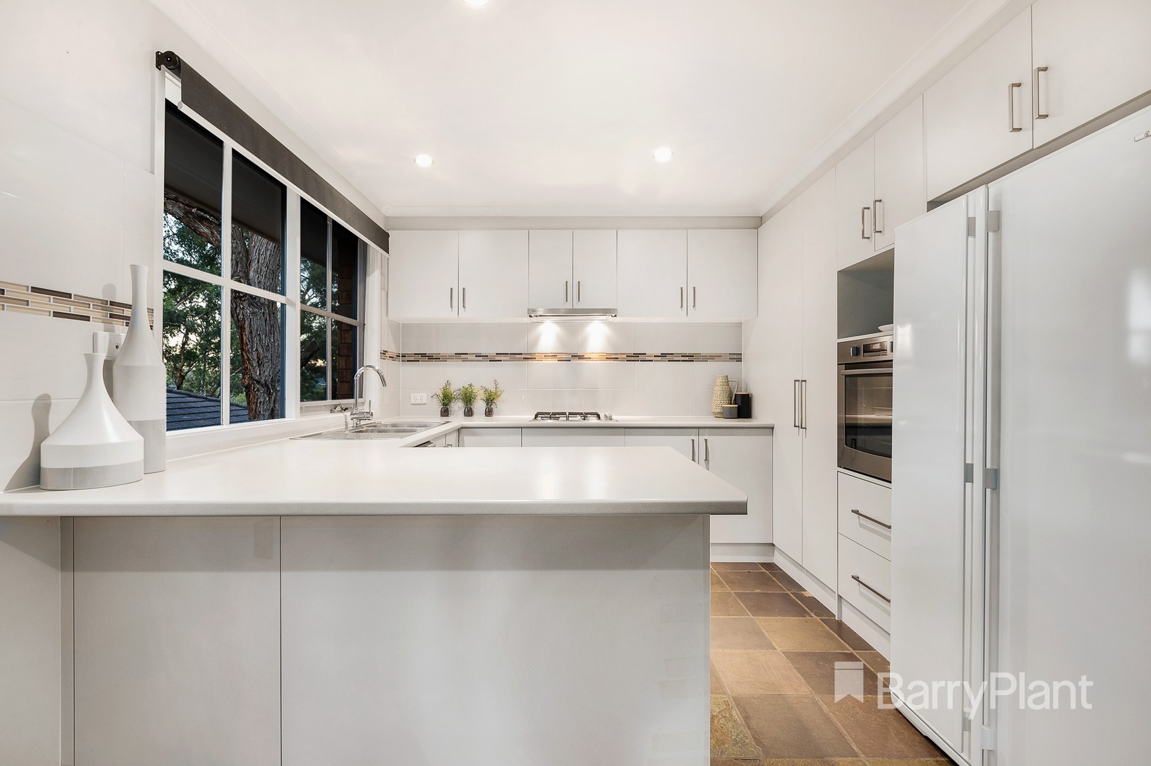9A Gordon Grove, Montmorency, VIC 3094, Montmorency - Thumbnail 4