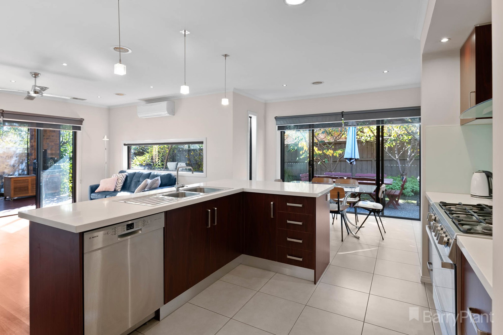 28 Tyrone AvenuePakenham, VIC 3810, Pakenham - Thumbnail 6