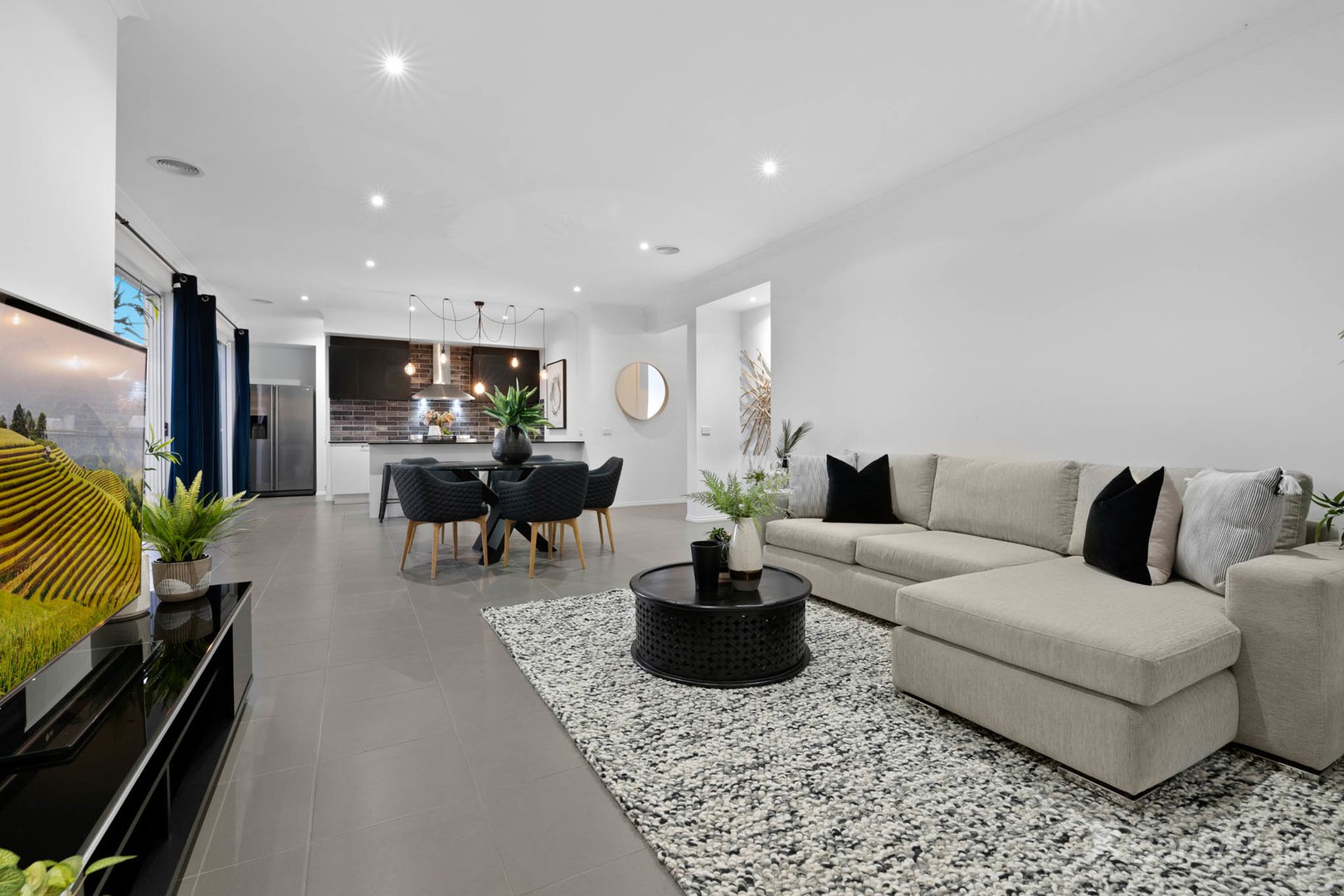 15 Sunset CrescentPakenham, VIC 3810, Pakenham - Thumbnail 5