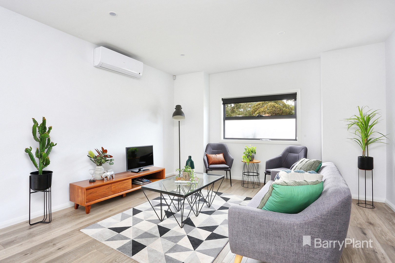 2/6 Epping StreetHadfield, VIC 3046, Hadfield - Thumbnail 4