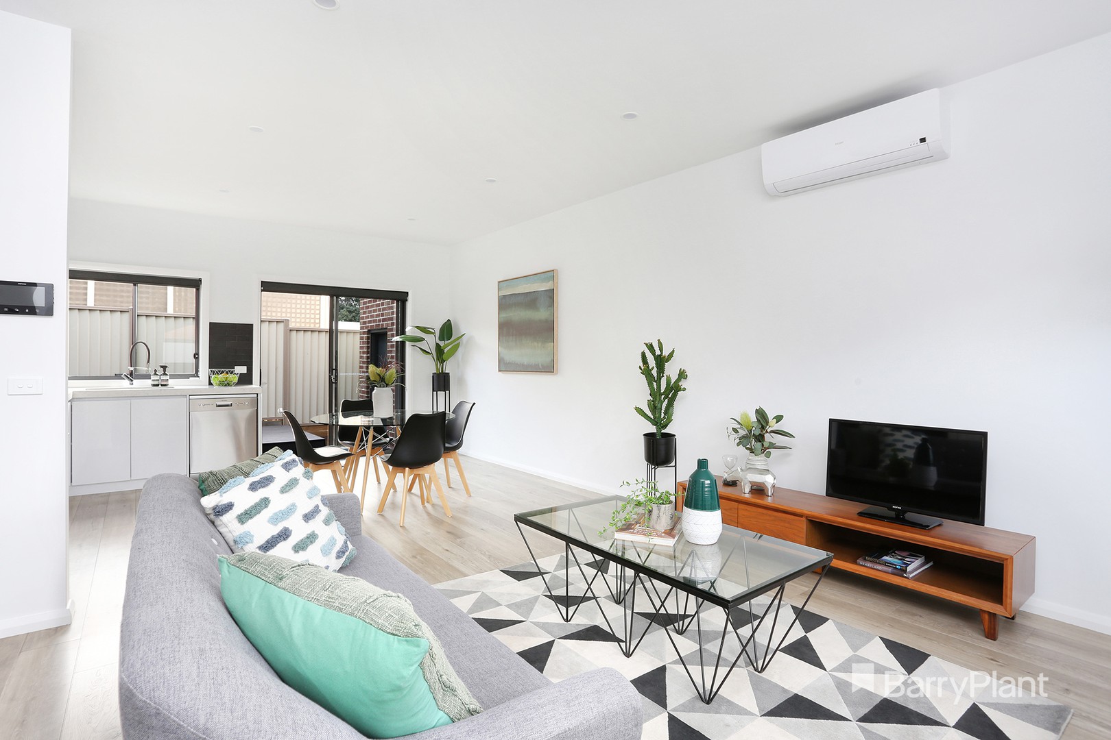 2/6 Epping StreetHadfield, VIC 3046, Hadfield - Thumbnail 5