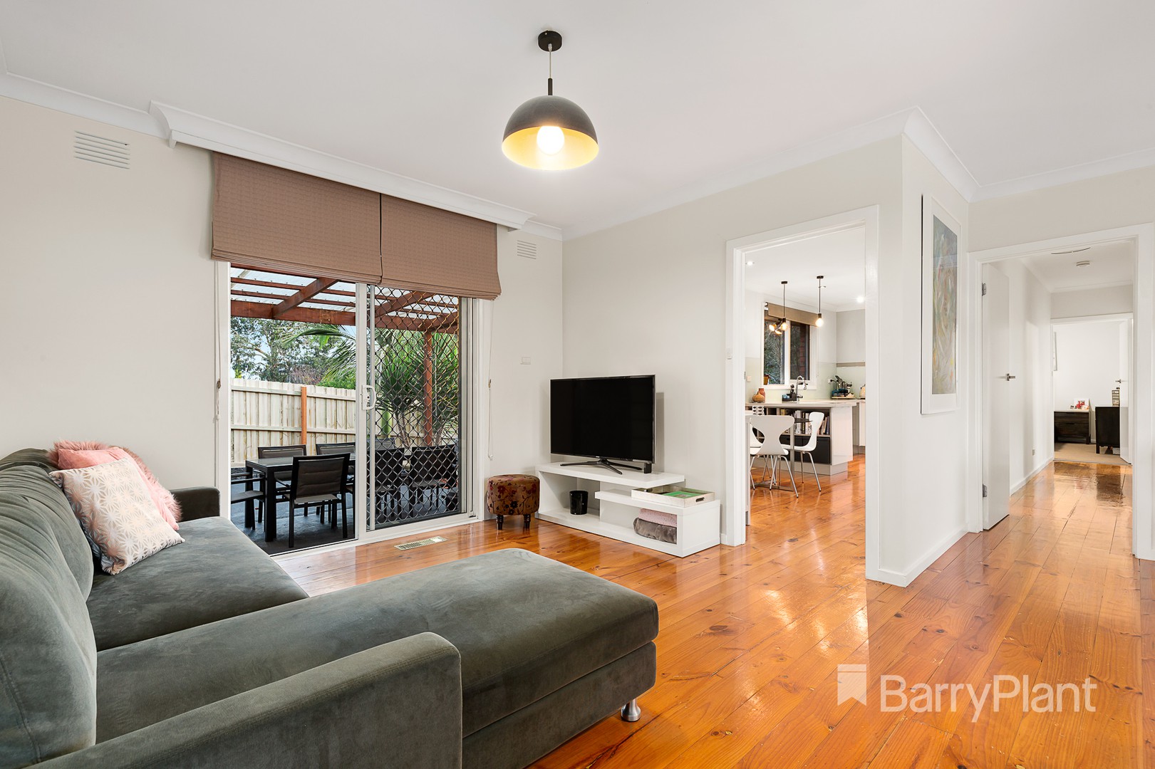 2/77 Wetherby RoadDoncaster, VIC 3108, Doncaster - Thumbnail 2