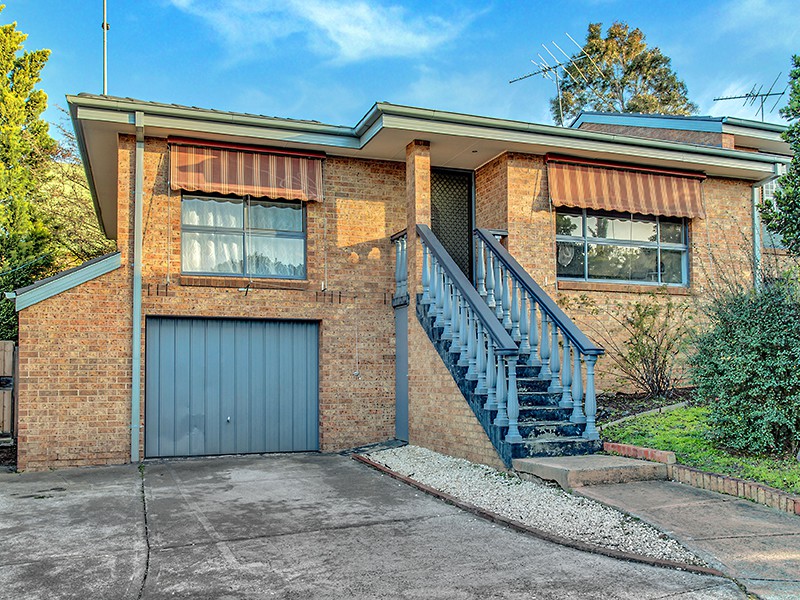 2/465 Pascoe Vale Road, Strathmore, VIC 3041