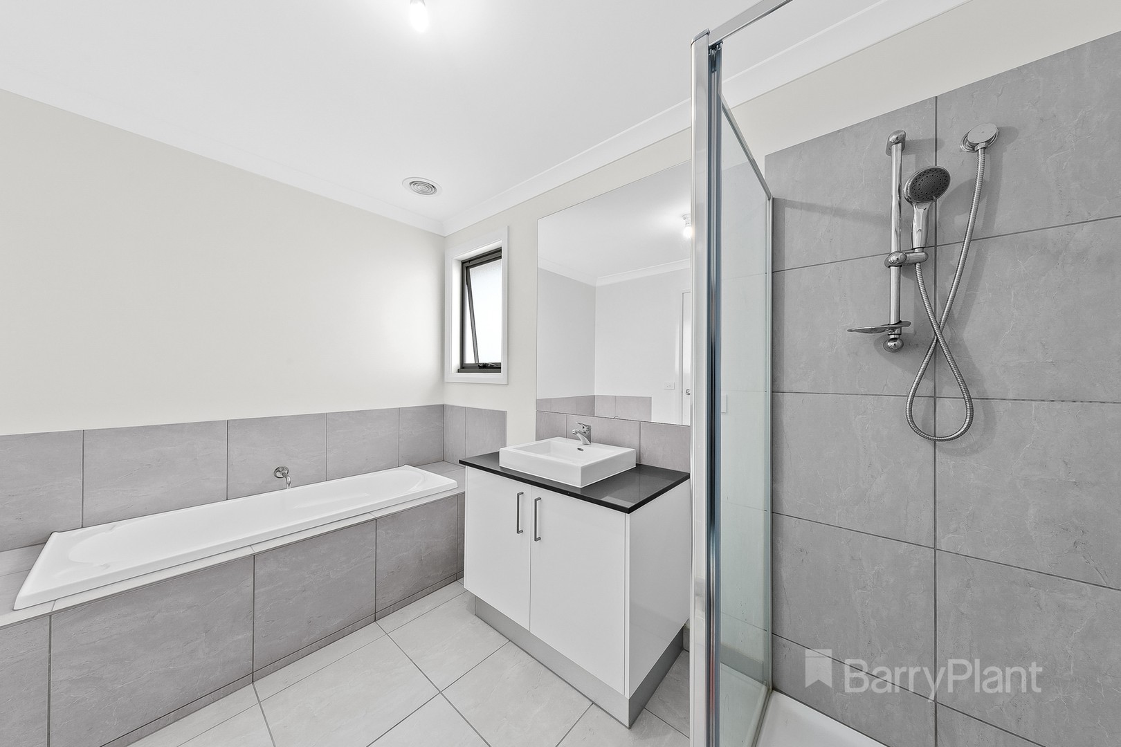 1/106 William StreetSt Albans, VIC 3021, St Albans - Thumbnail 4