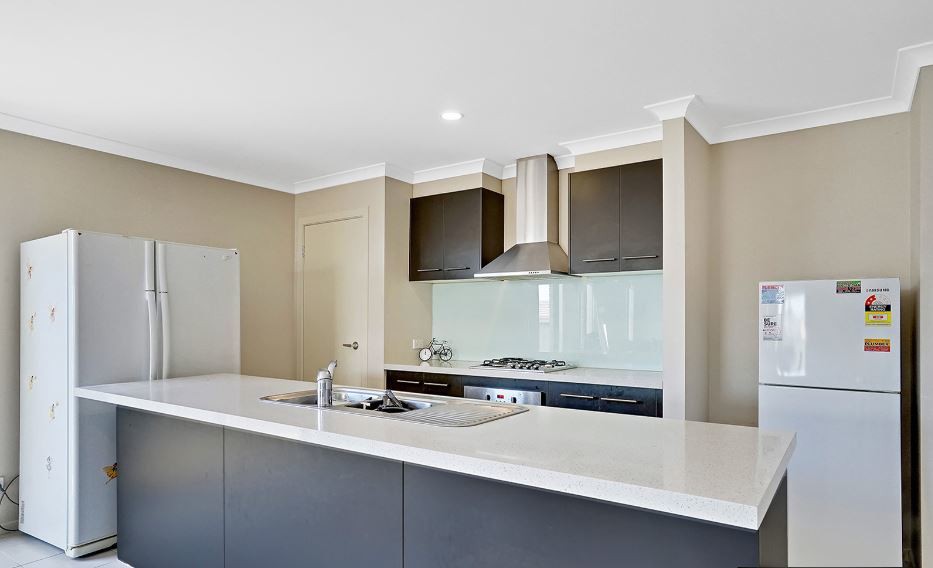 61 Federal DriveWyndham Vale, VIC 3024, Wyndham Vale - Thumbnail 2