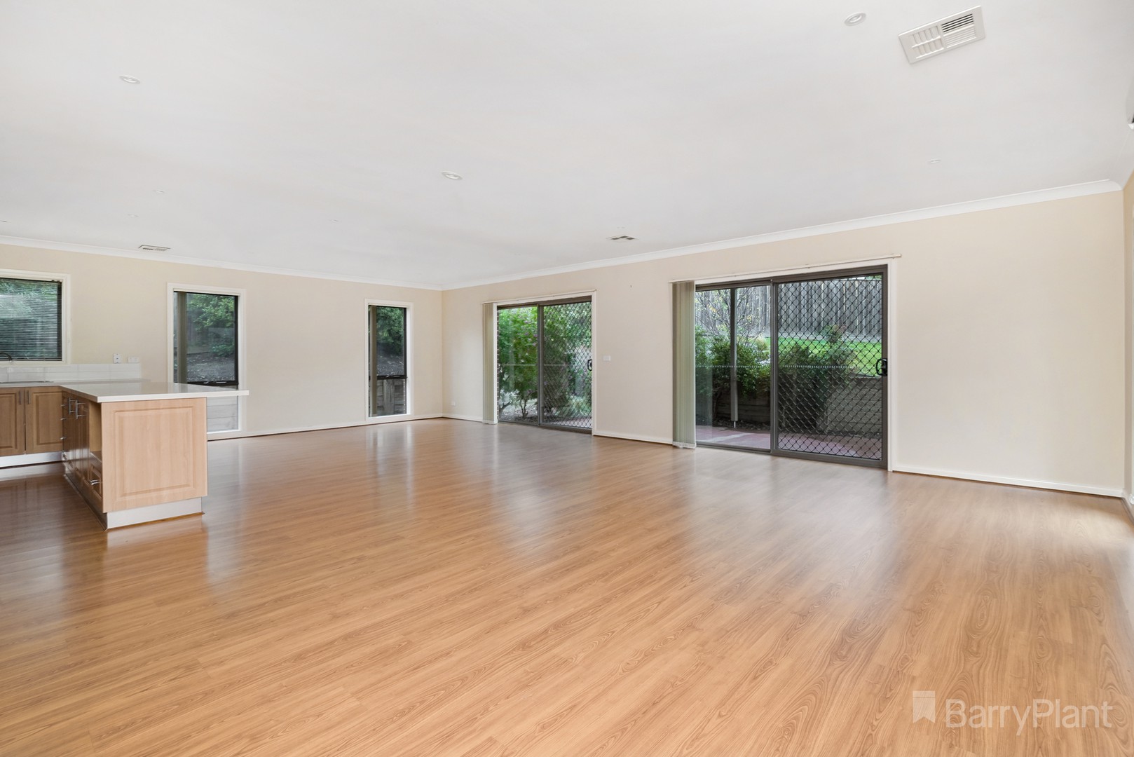 51 Bundanoon AveSunbury, VIC 3429, Sunbury - Thumbnail 4