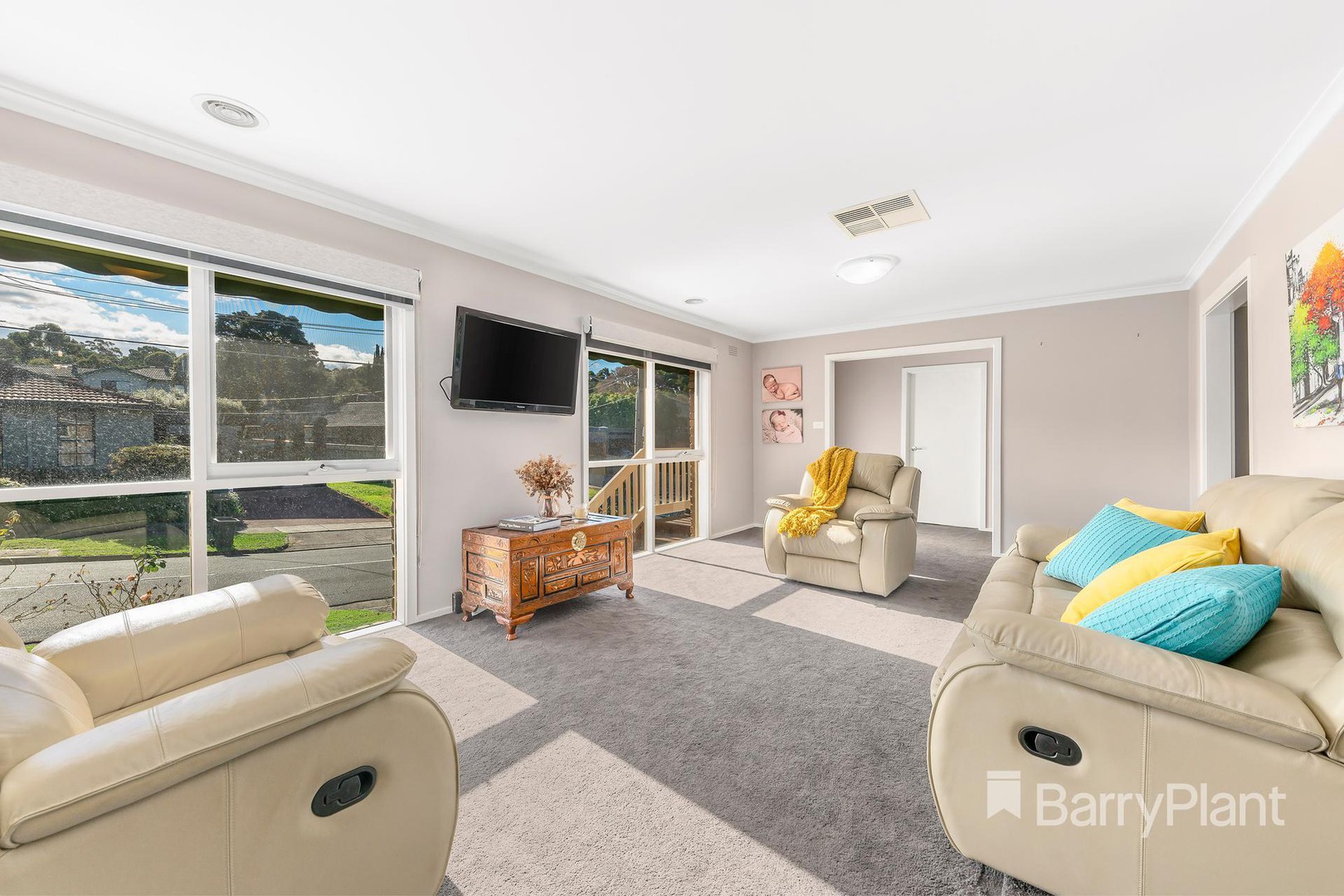 124 Macorna StreetWatsonia North, VIC 3087, Watsonia North - Thumbnail 3