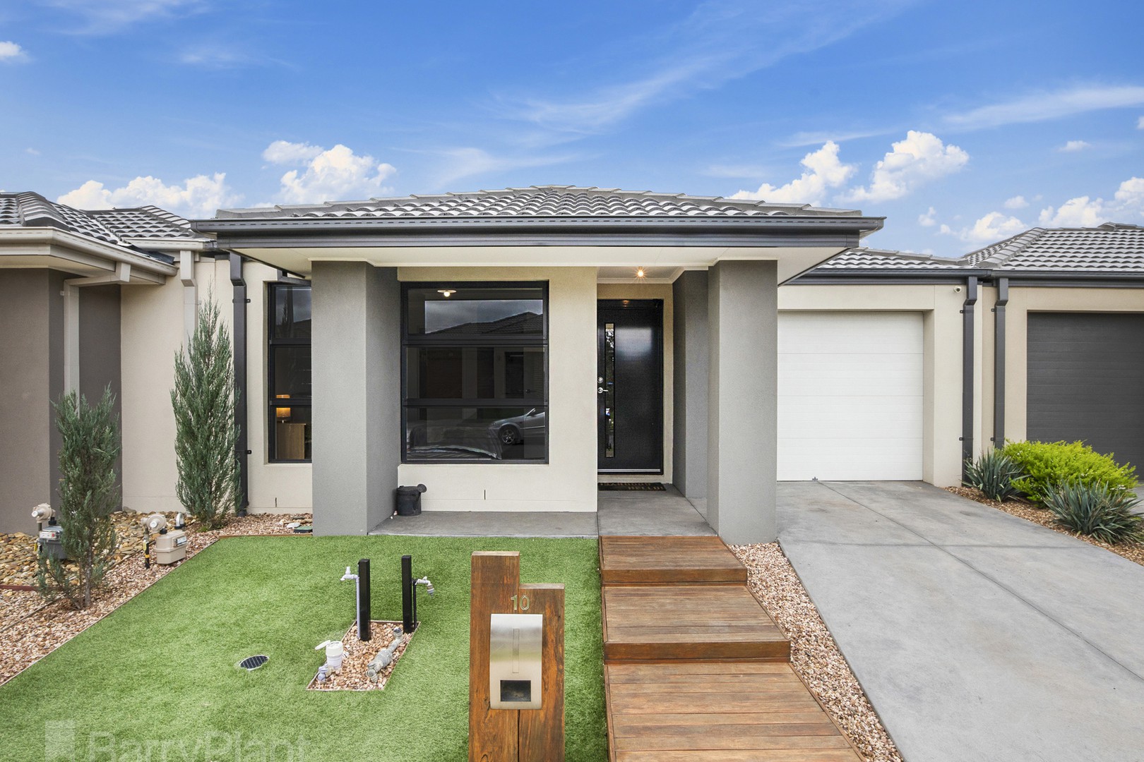 10 Bennerson StreetPoint Cook, VIC 3030, Sunshine Beach - Thumbnail 3