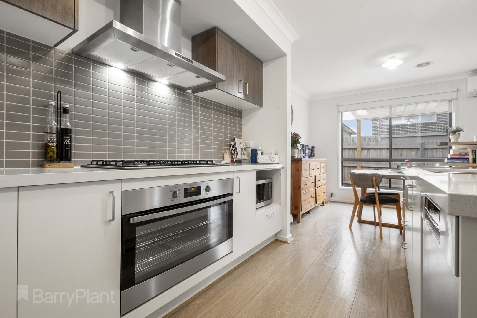 10 Bennerson StreetPoint Cook, VIC 3030, Sunshine Beach - Thumbnail 2