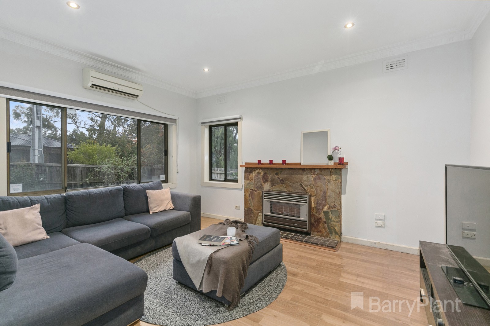 1/19 Laird StreetCroydon, VIC 3136, Croydon - Thumbnail 2