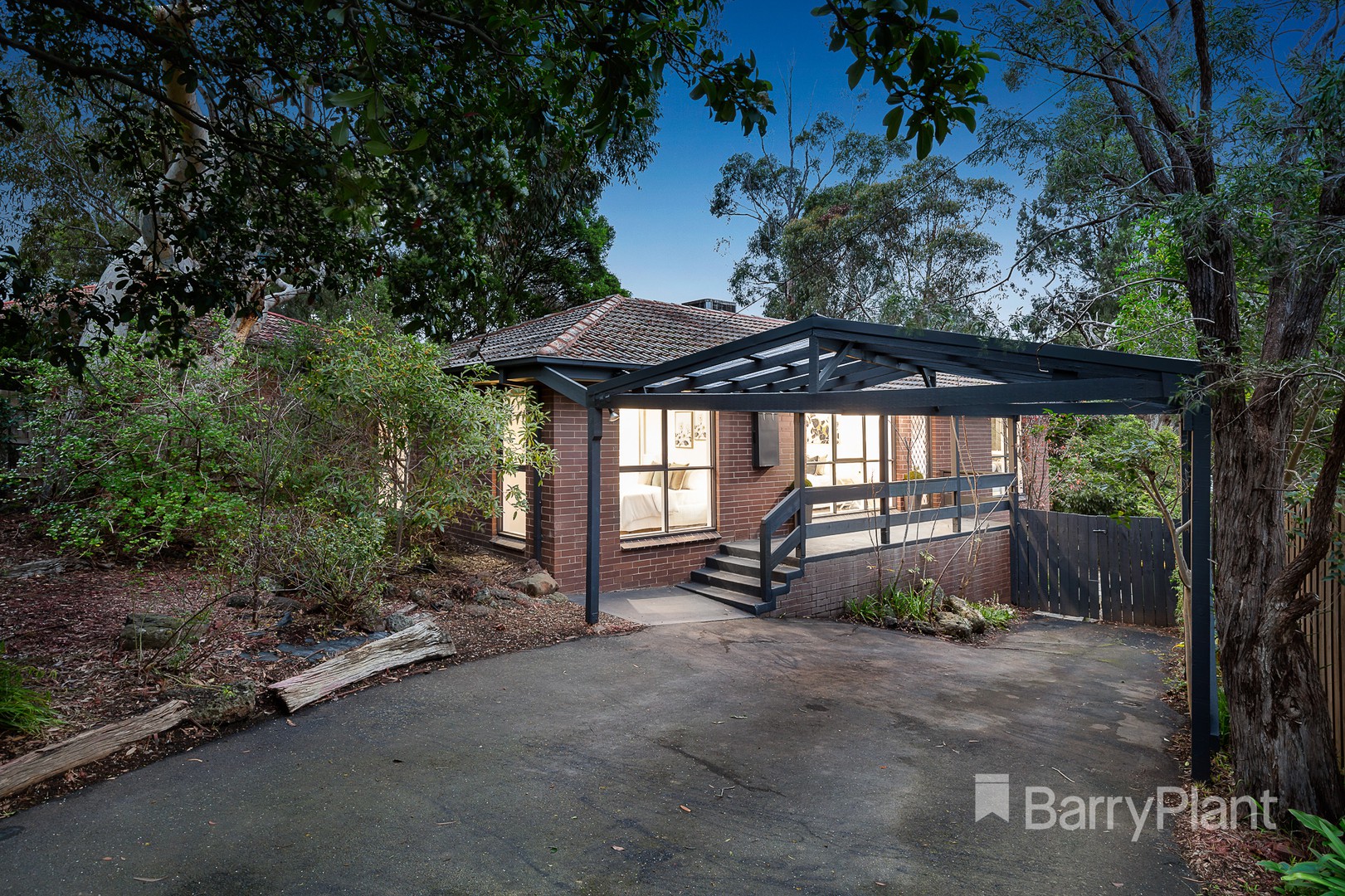 16 Cressy Street, Montmorency, VIC 3094, Montmorency - Thumbnail 3