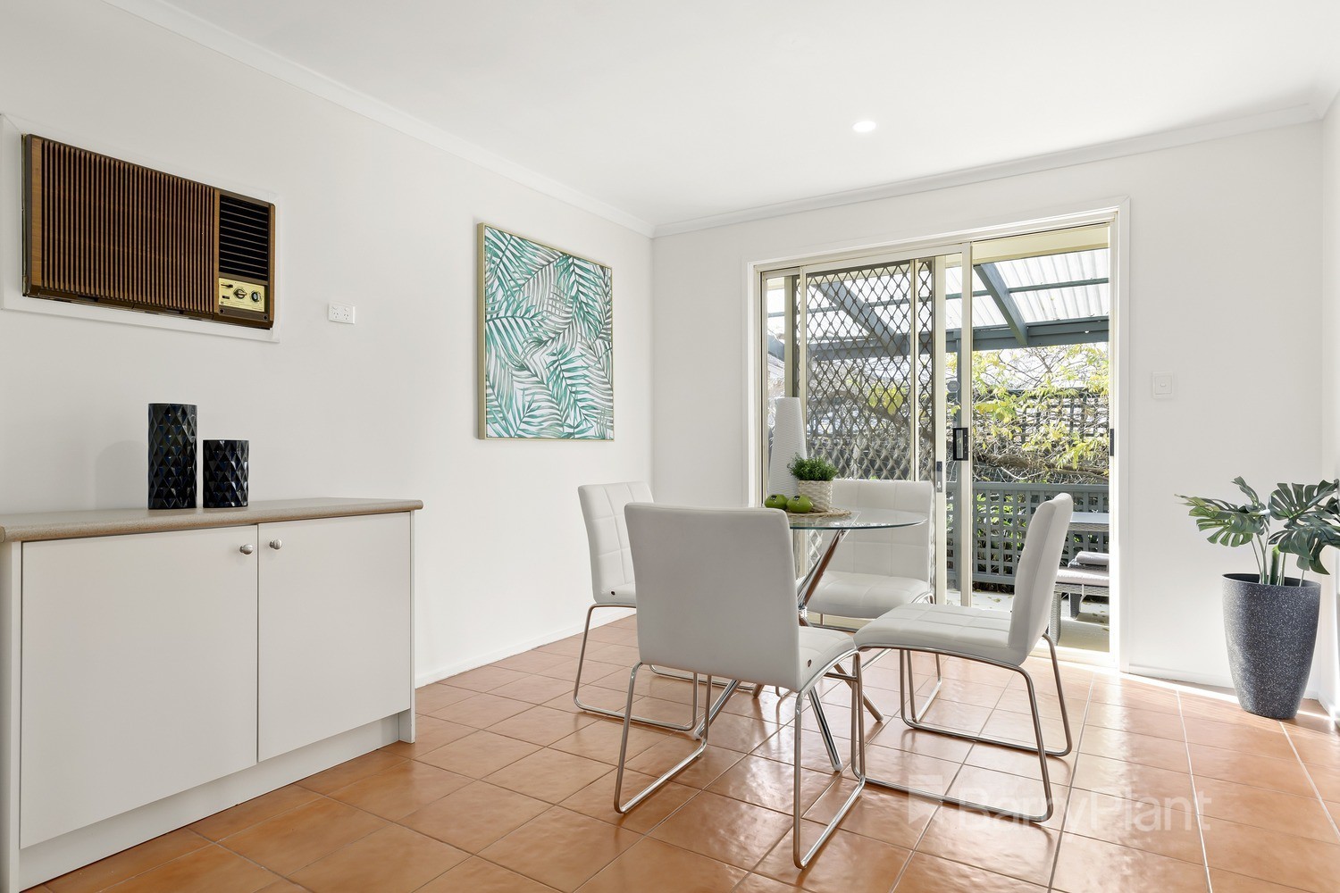8 Robern ParadeViewbank, VIC 3084, Viewbank - Thumbnail 5