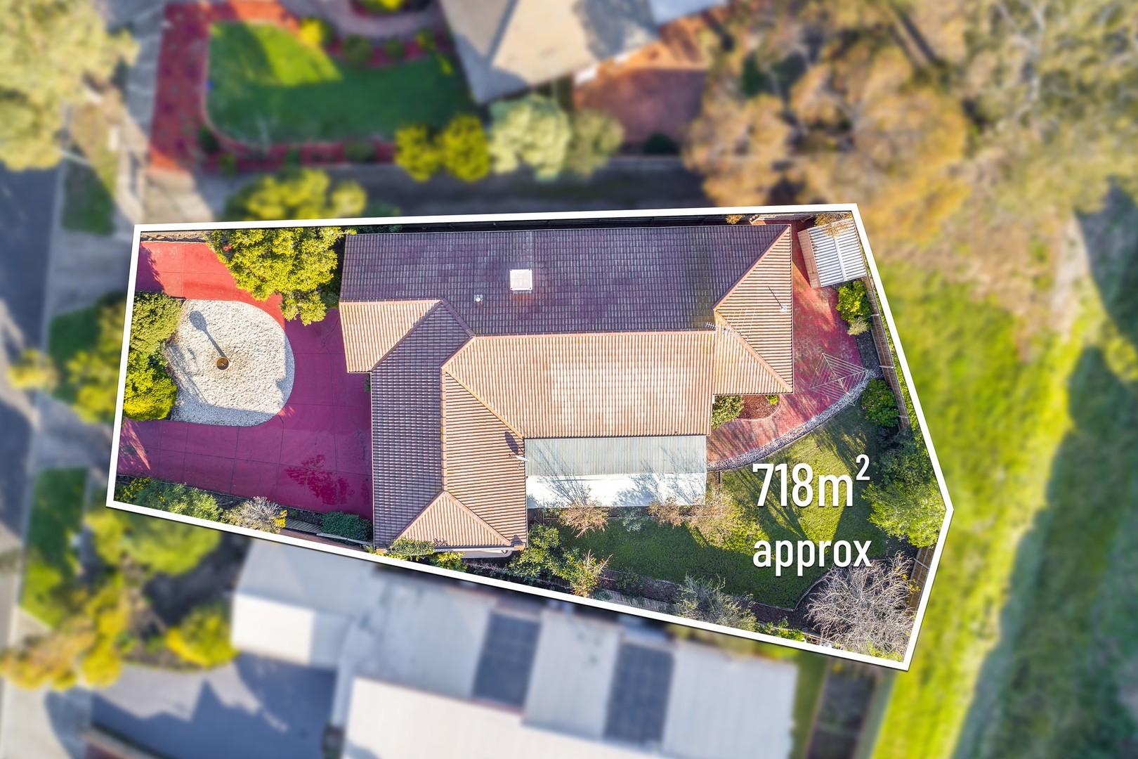 15 Nerida CourtTaylors Lakes, VIC 3038, Taylors Lakes - Thumbnail 2