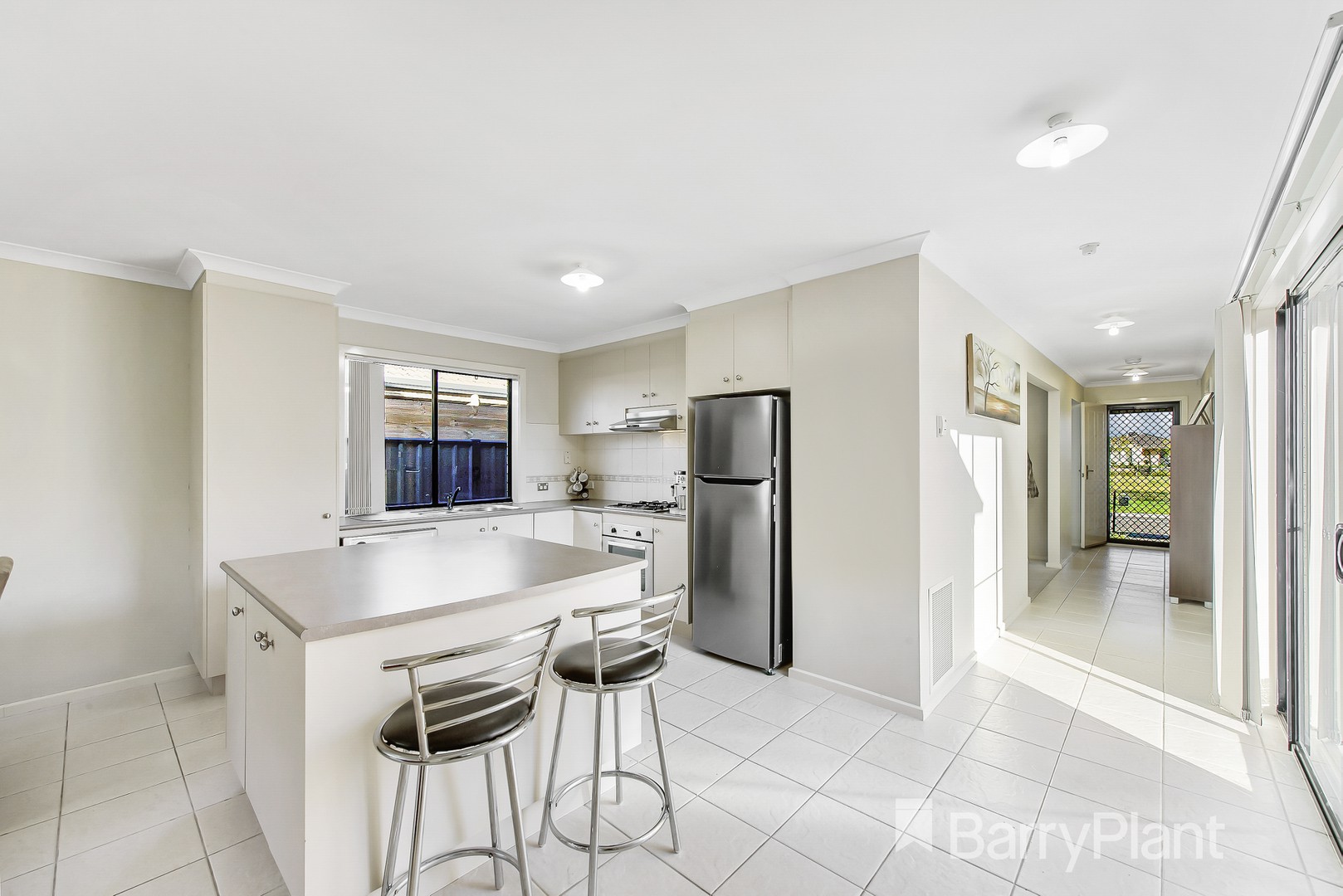 2 Gosford GardensDerrimut, VIC 3026, Derrimut - Thumbnail 5