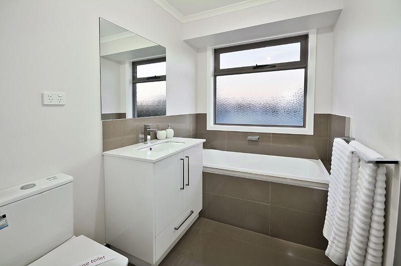 2/14 Treadwell RoadEssendon North, VIC 3041, Essendon North - Thumbnail 7