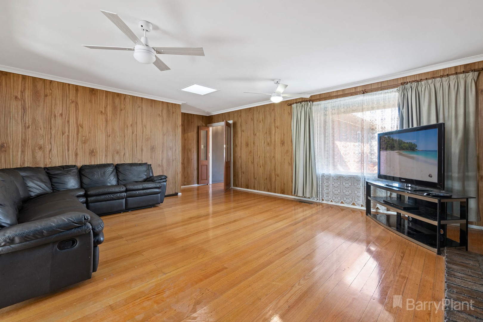 40 Meadow Wood WalkNarre Warren, VIC 3805, Narre Warren - Thumbnail 5