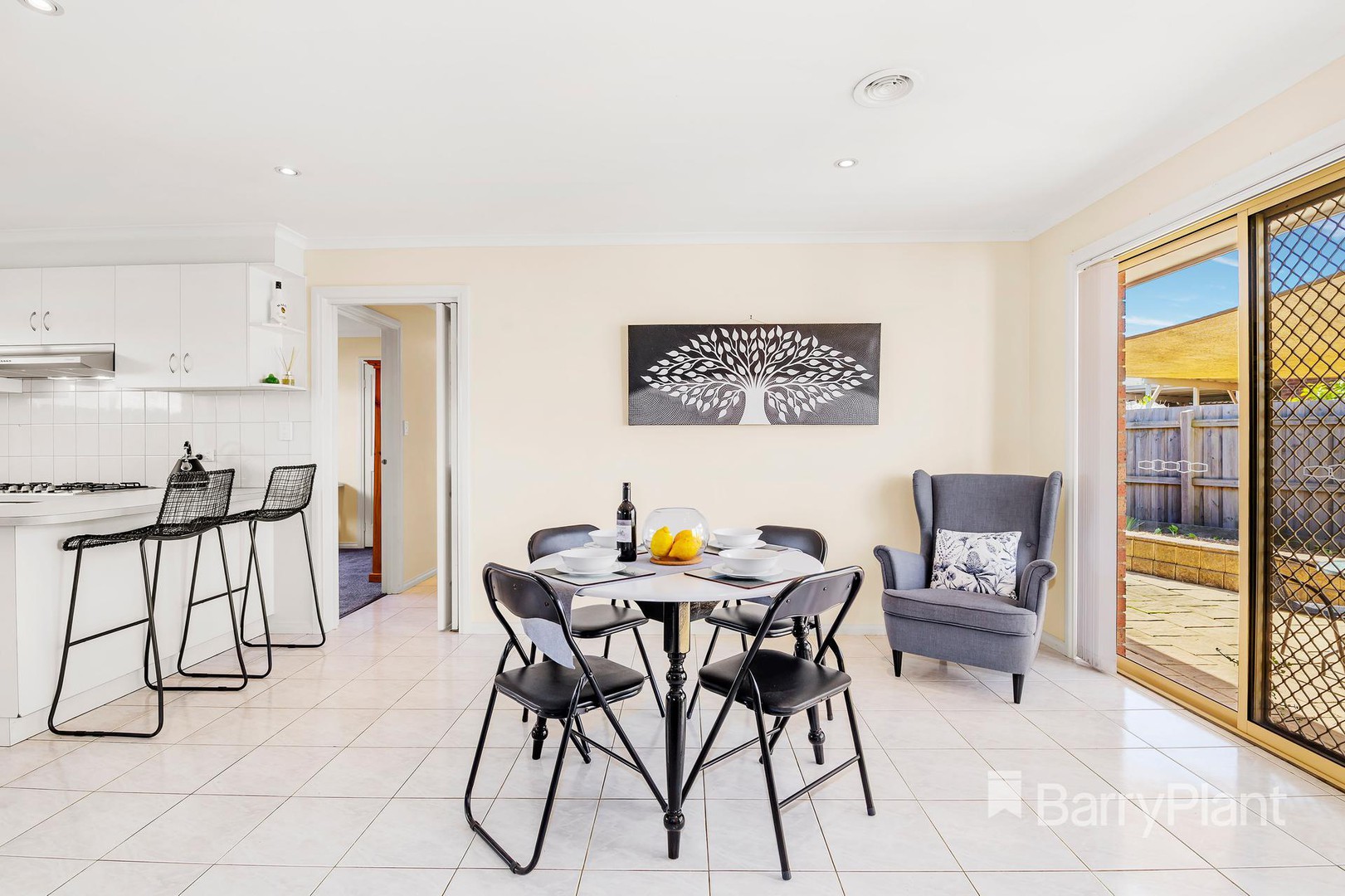 2/2 Pearl CourtMill Park, VIC 3082, Mill Park - Thumbnail 4