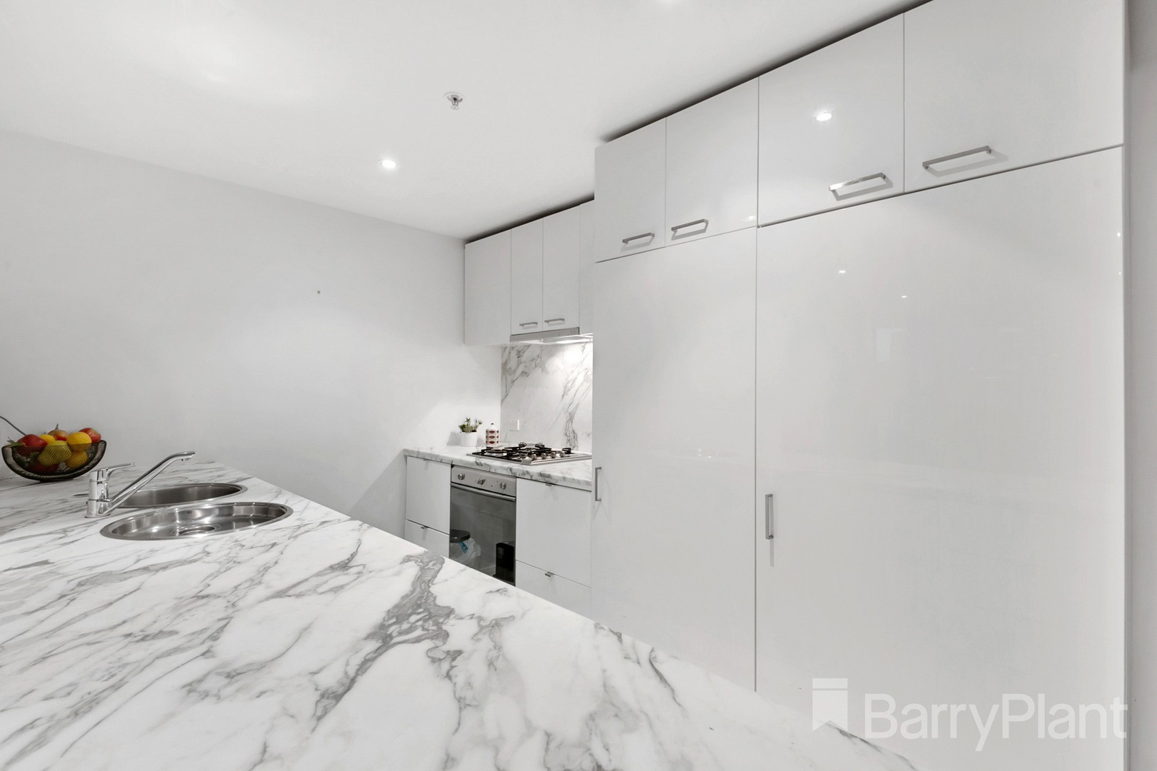 601/8 Waterview WalkDocklands, VIC 3008, Docklands - Thumbnail 2