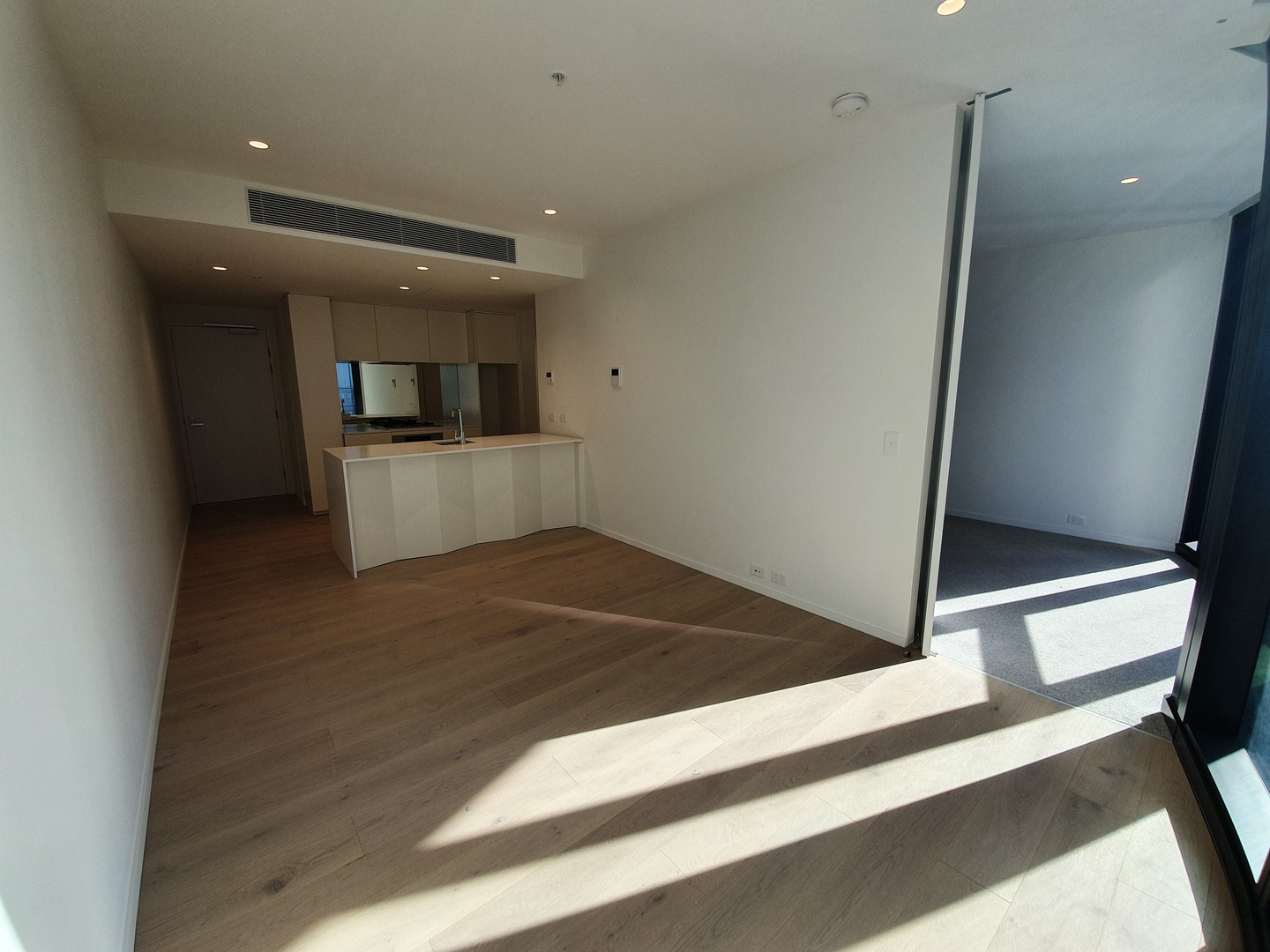 4303W/93-119 Kavanagh  Street, Southbank, VIC 3006 - Thumbnail 2 - 12/06/2020