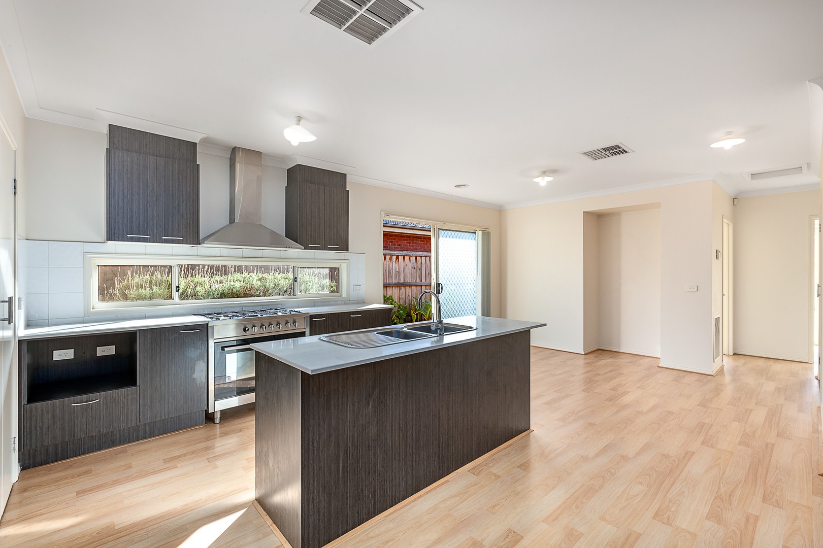 7 Hughes RoadDoreen, VIC 3754, Doreen - Thumbnail 2