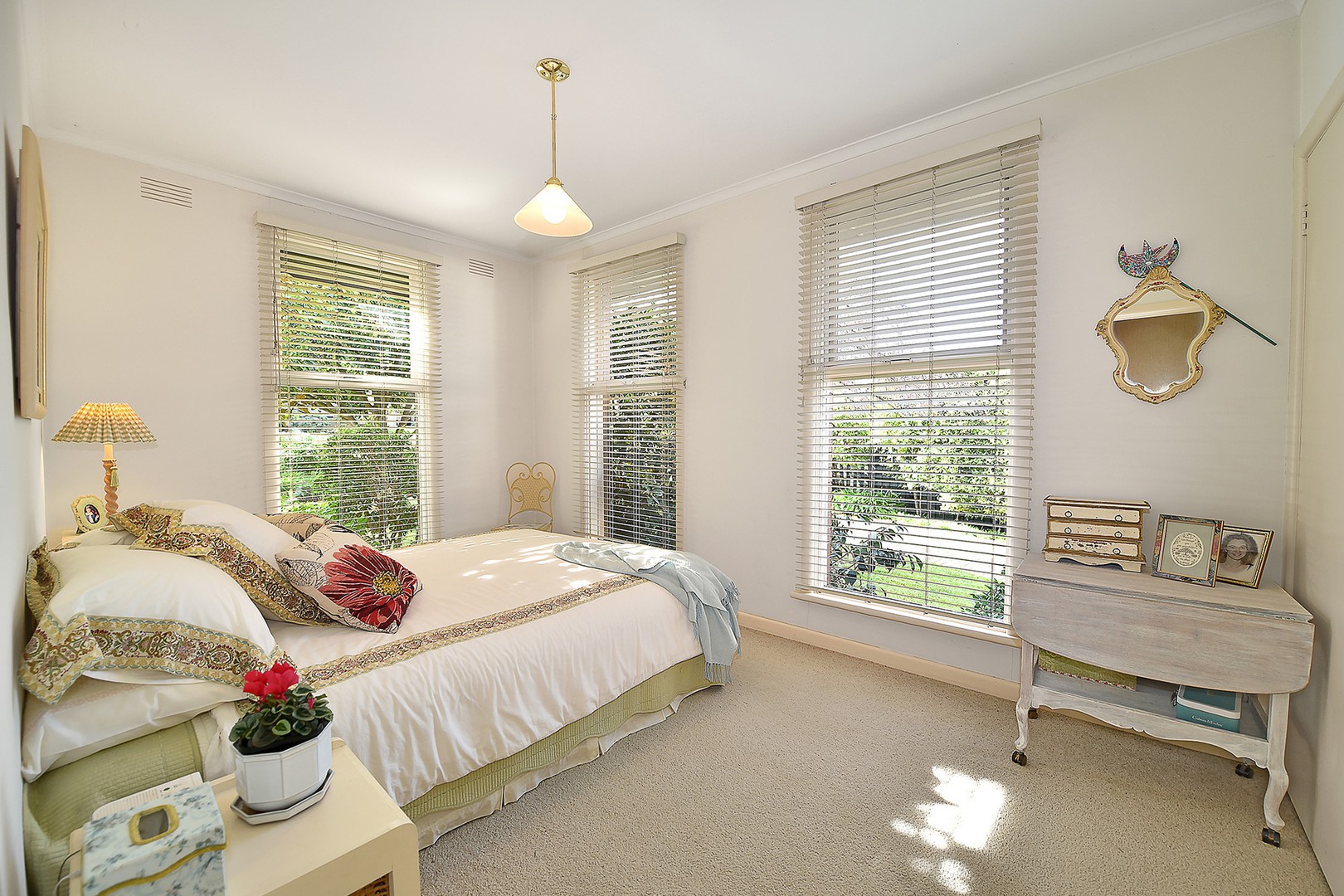 10 Belfrayden CourtMount Waverley, VIC 3149, Mount Waverley - Thumbnail 5