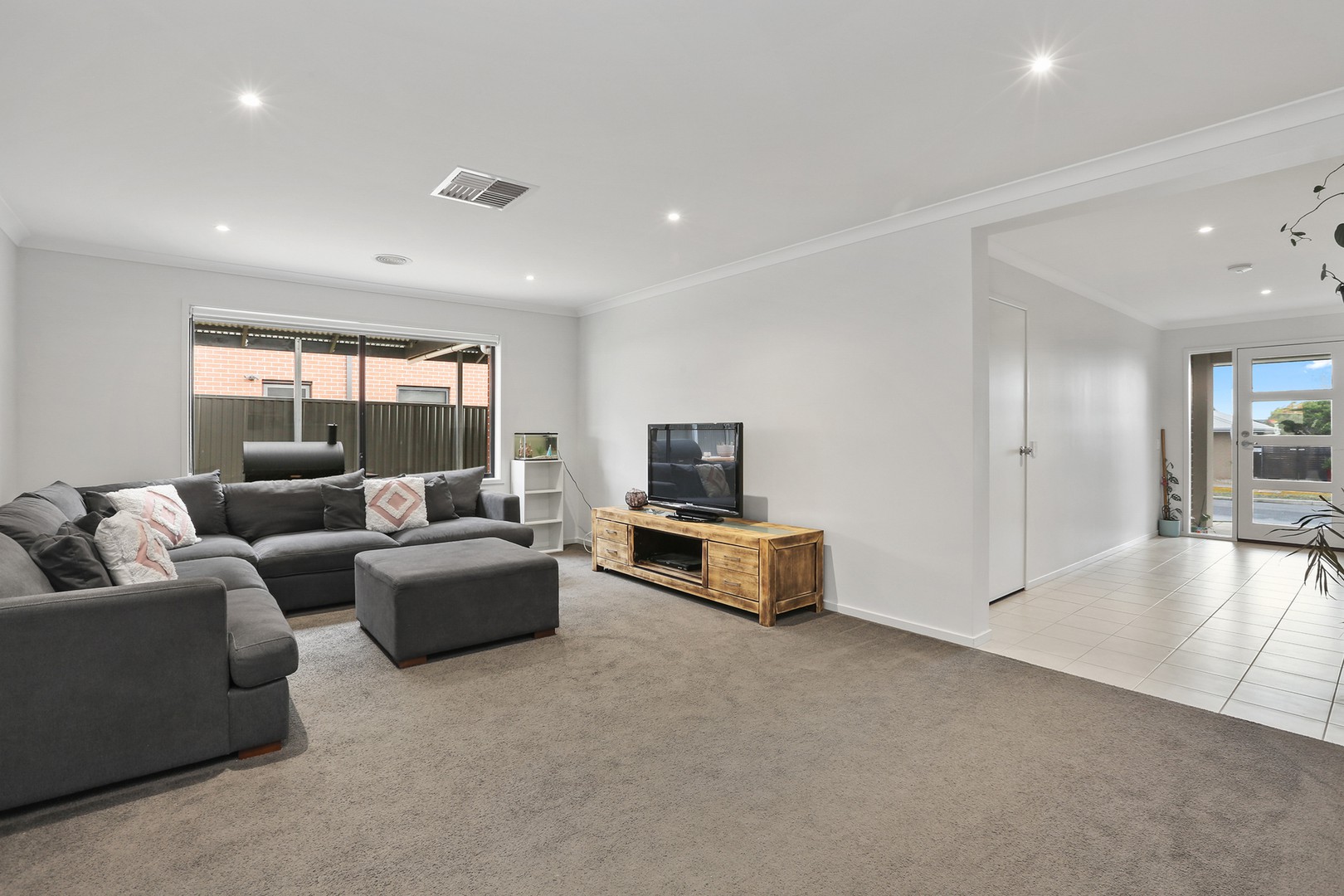 7 Canterbury Road West RoadLara, VIC 3212, Lara - Thumbnail 7