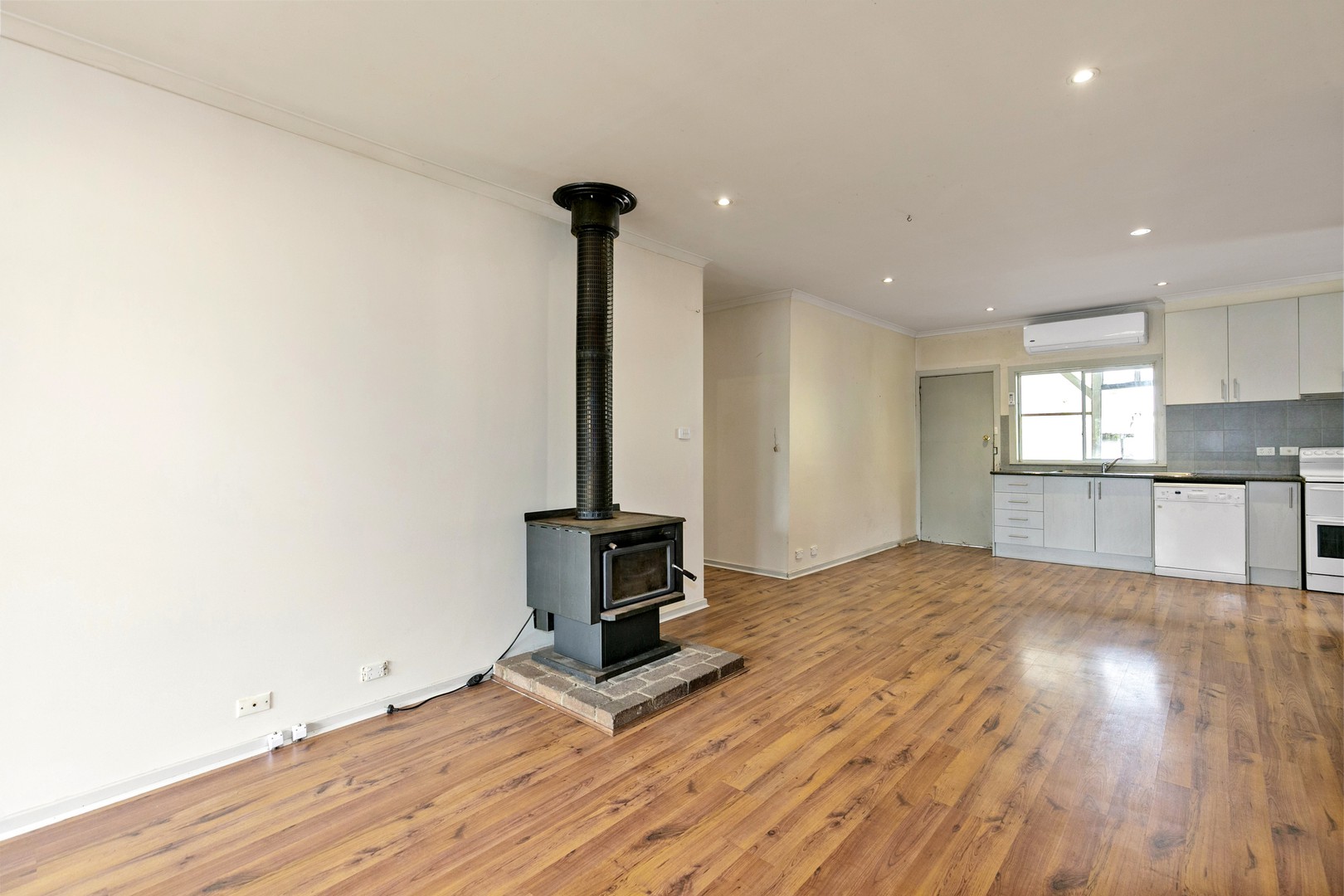 48-50 Joyce Road, Seville East, VIC 3139 - Thumbnail 2 - 16/06/2020