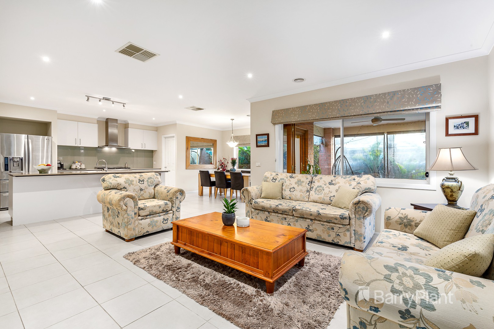 14 Foxhound GroveCranbourne East, VIC 3977, Cranbourne East - Thumbnail 2