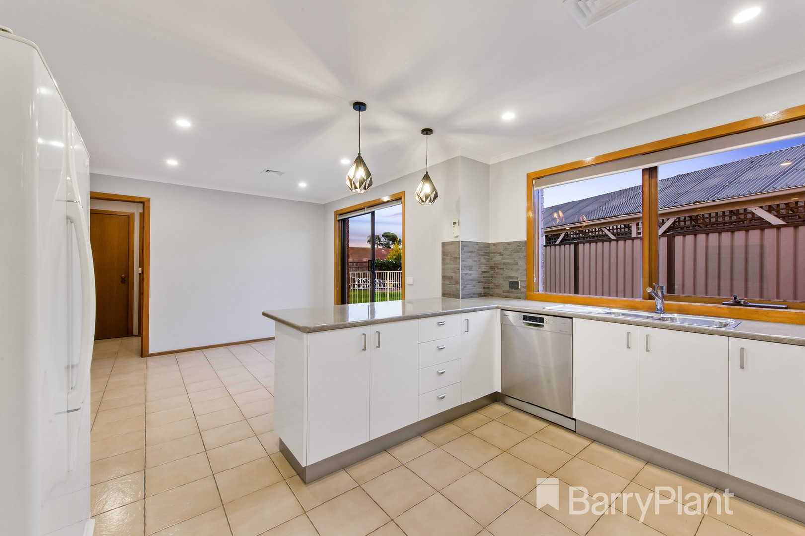 19 Saddington AvenueHoppers Crossing, VIC 3029, Hoppers Crossing - Thumbnail 3