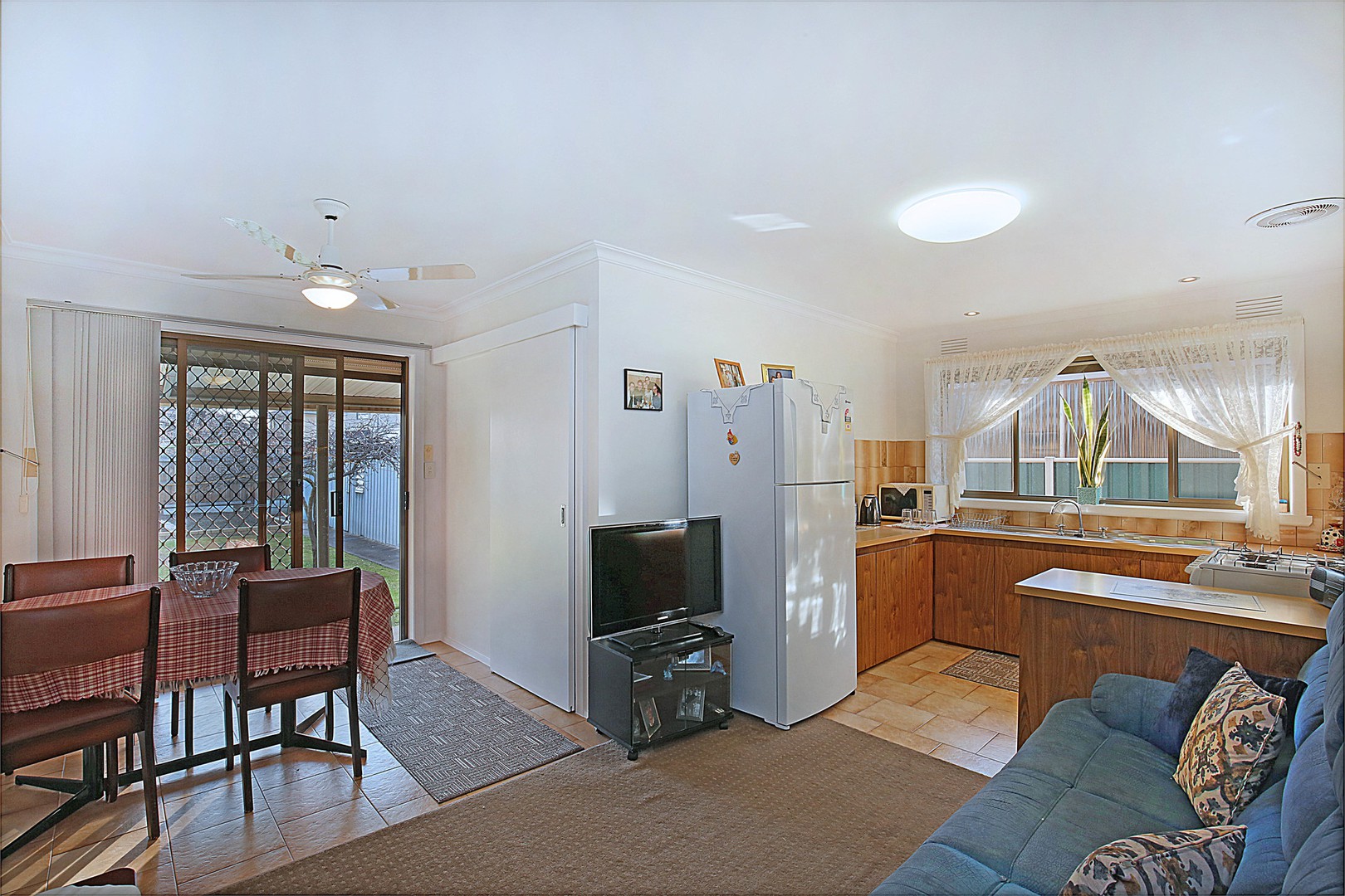 1 Ethel AvenueLalor, VIC 3075, Lalor - Thumbnail 2