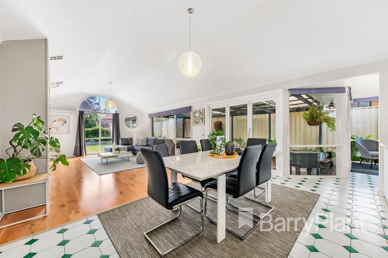 1 Lady Penrhyn AvenueMill Park, VIC 3082, Mill Park - Thumbnail 6