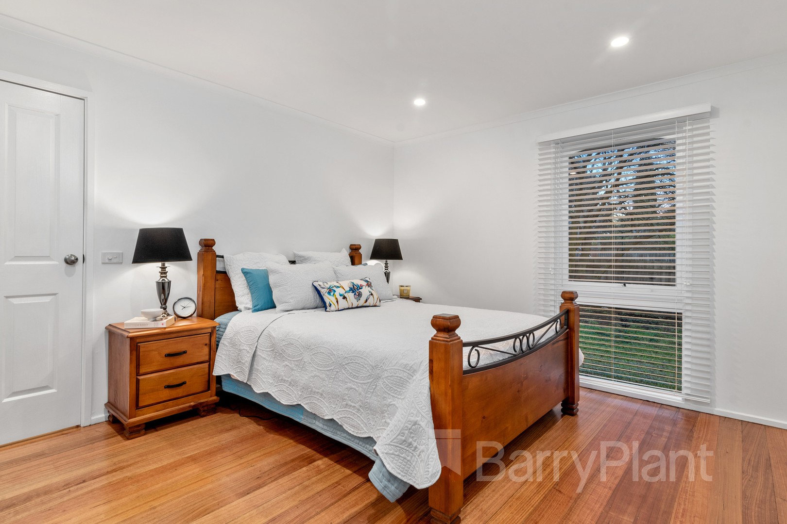 8 Lumeah CrescentFerntree Gully, VIC 3156, Ferntree Gully - Thumbnail 6
